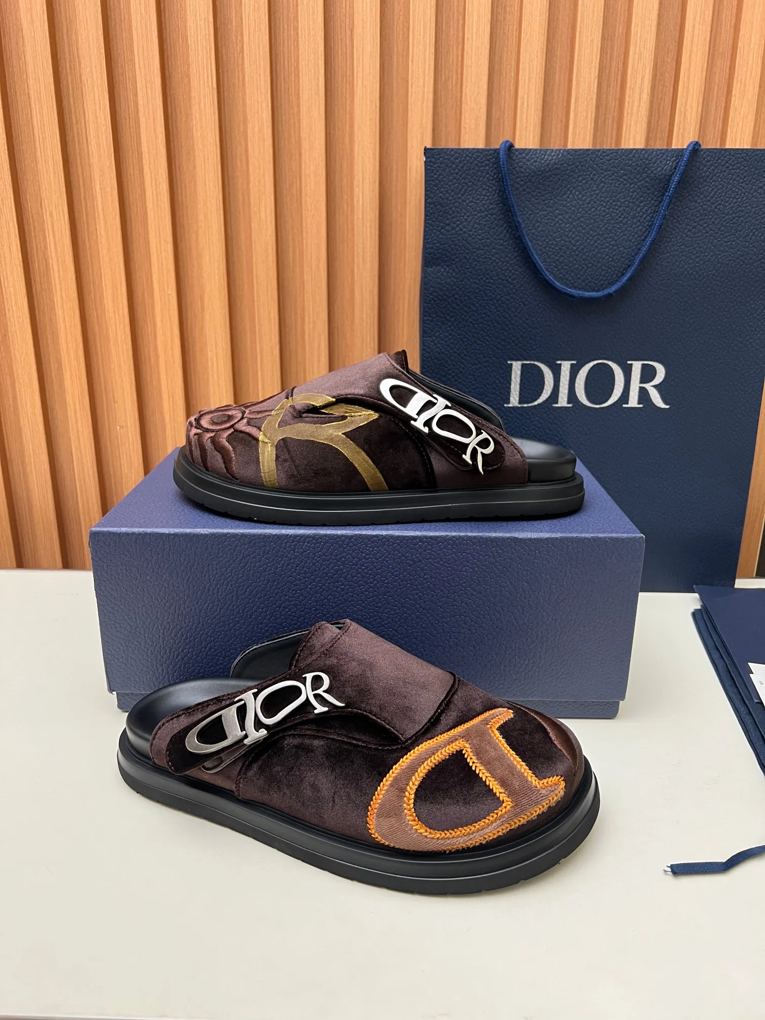 DIO 27FW VDWLMEJ 008 슬리퍼 10
