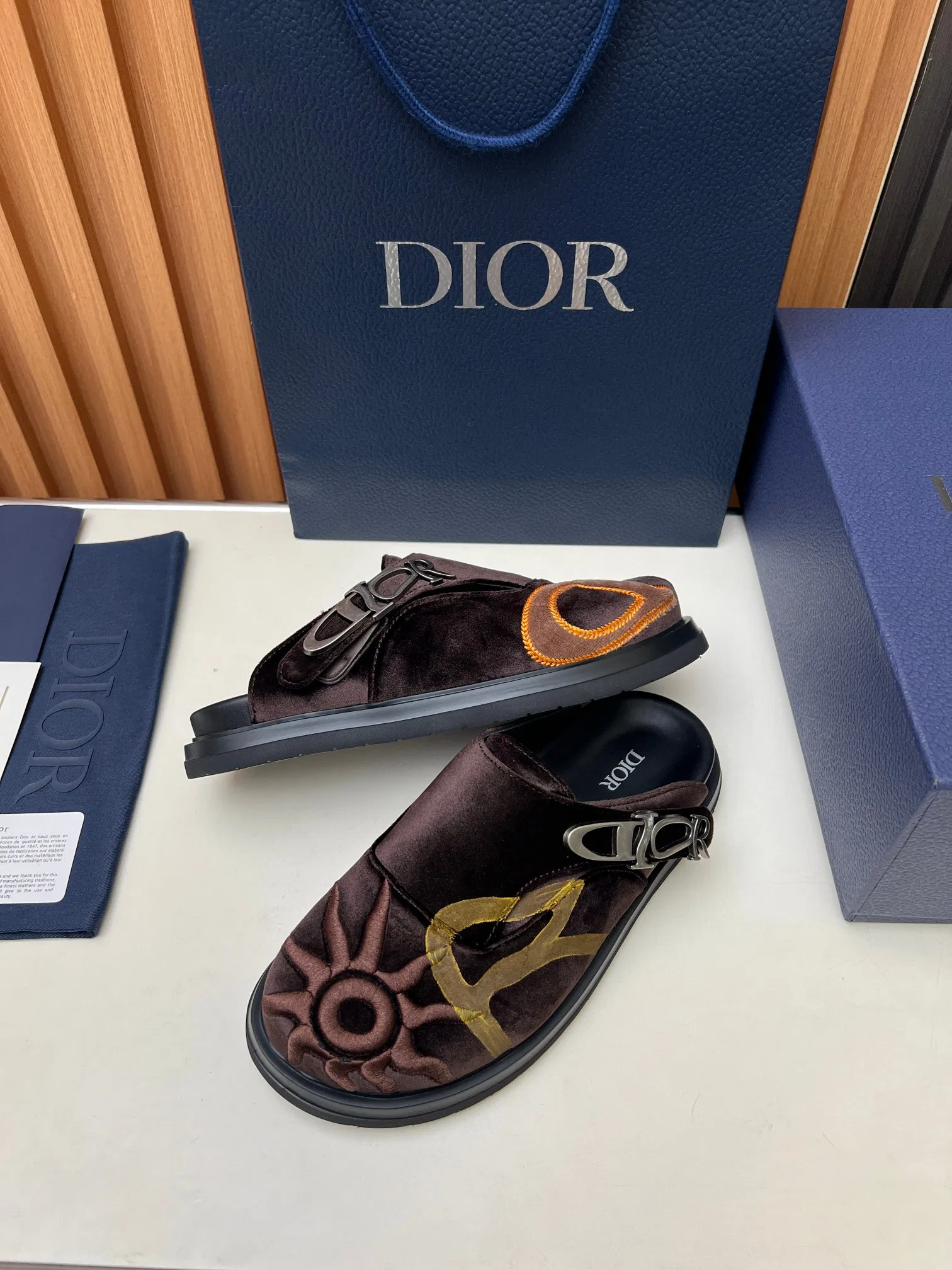 DIO 27FW VDWLMEJ 008 슬리퍼 11
