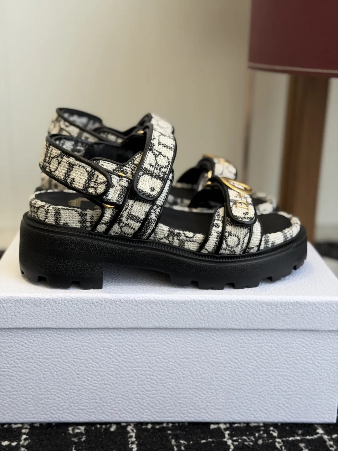 DIO 27FW VDWLMEJ 016 숄더백 11