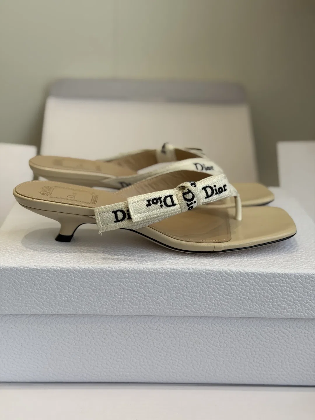 DIO 27FW VDWLMEJ 017 쪼리 20