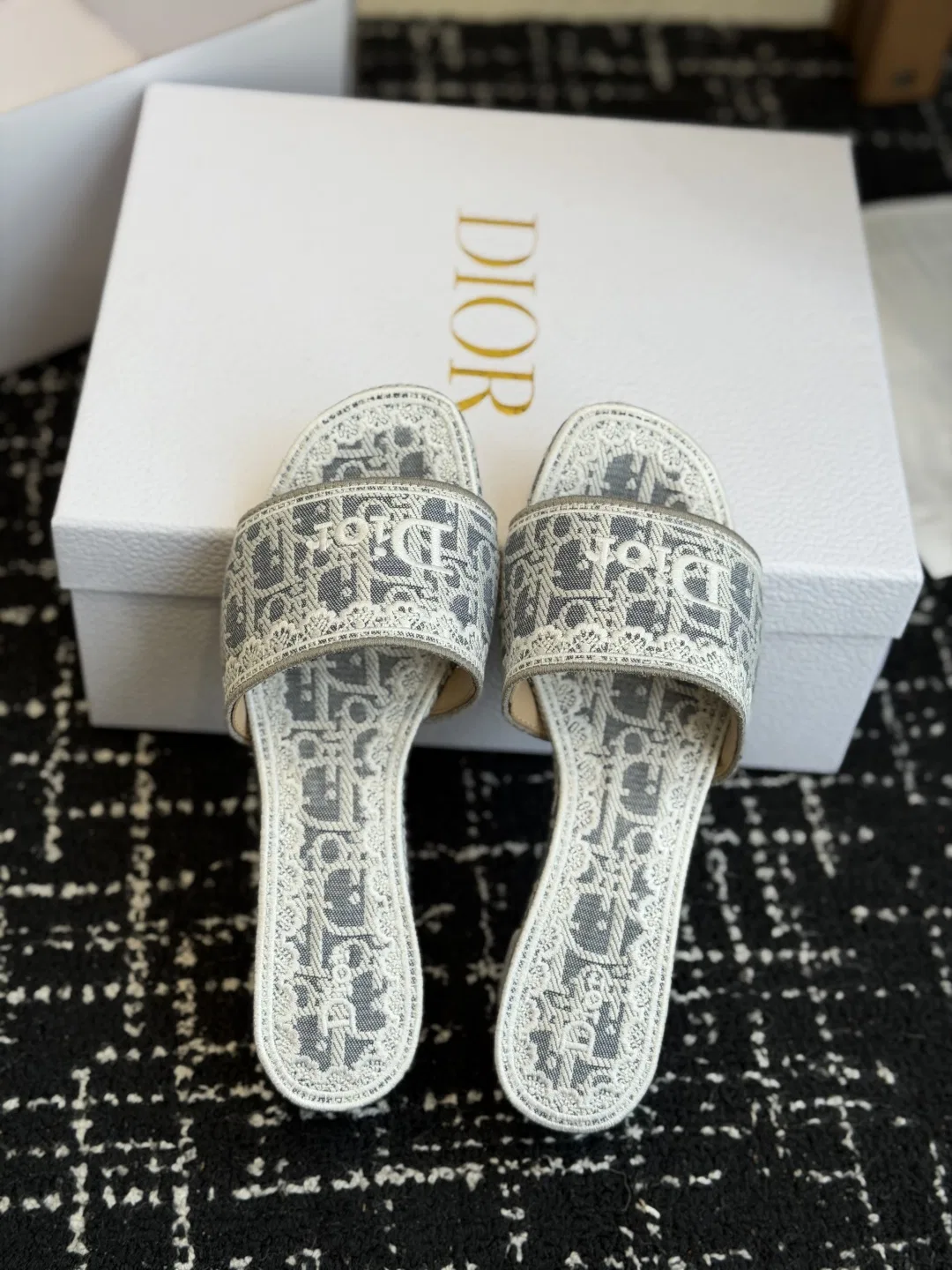 DIO 27FW VDWLMEJ 020 구두 11