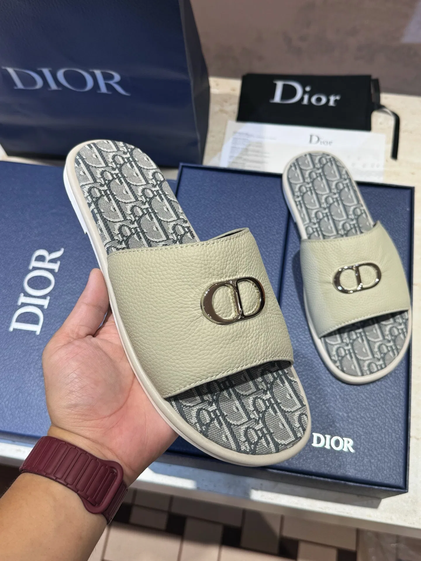 DIO 27FW VDWLMEJ 031 슬리퍼 24