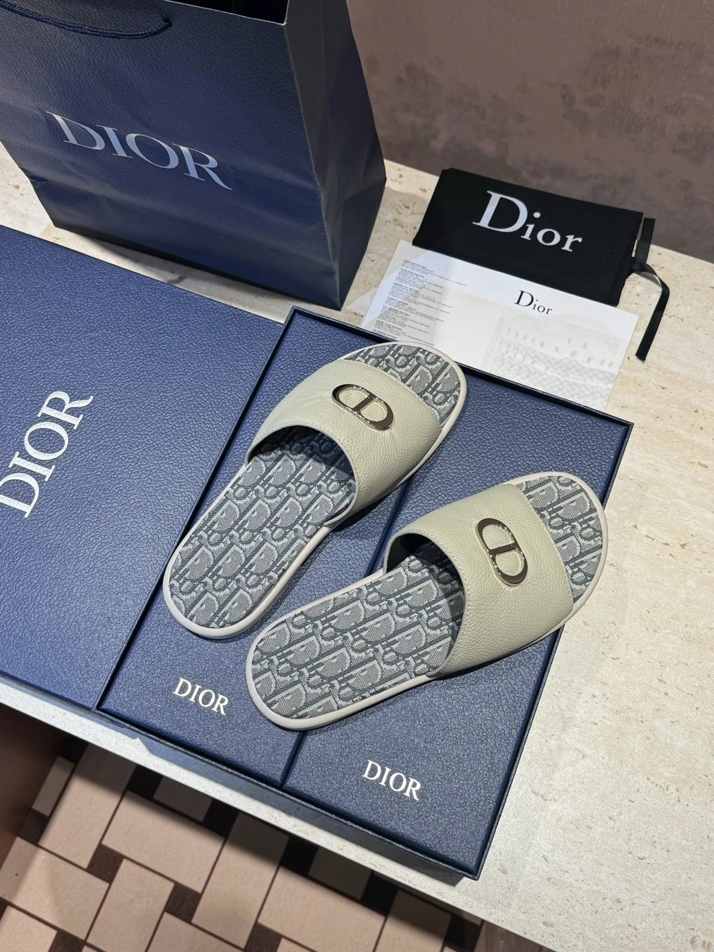 DIO 27FW VDWLMEJ 031 슬리퍼 25