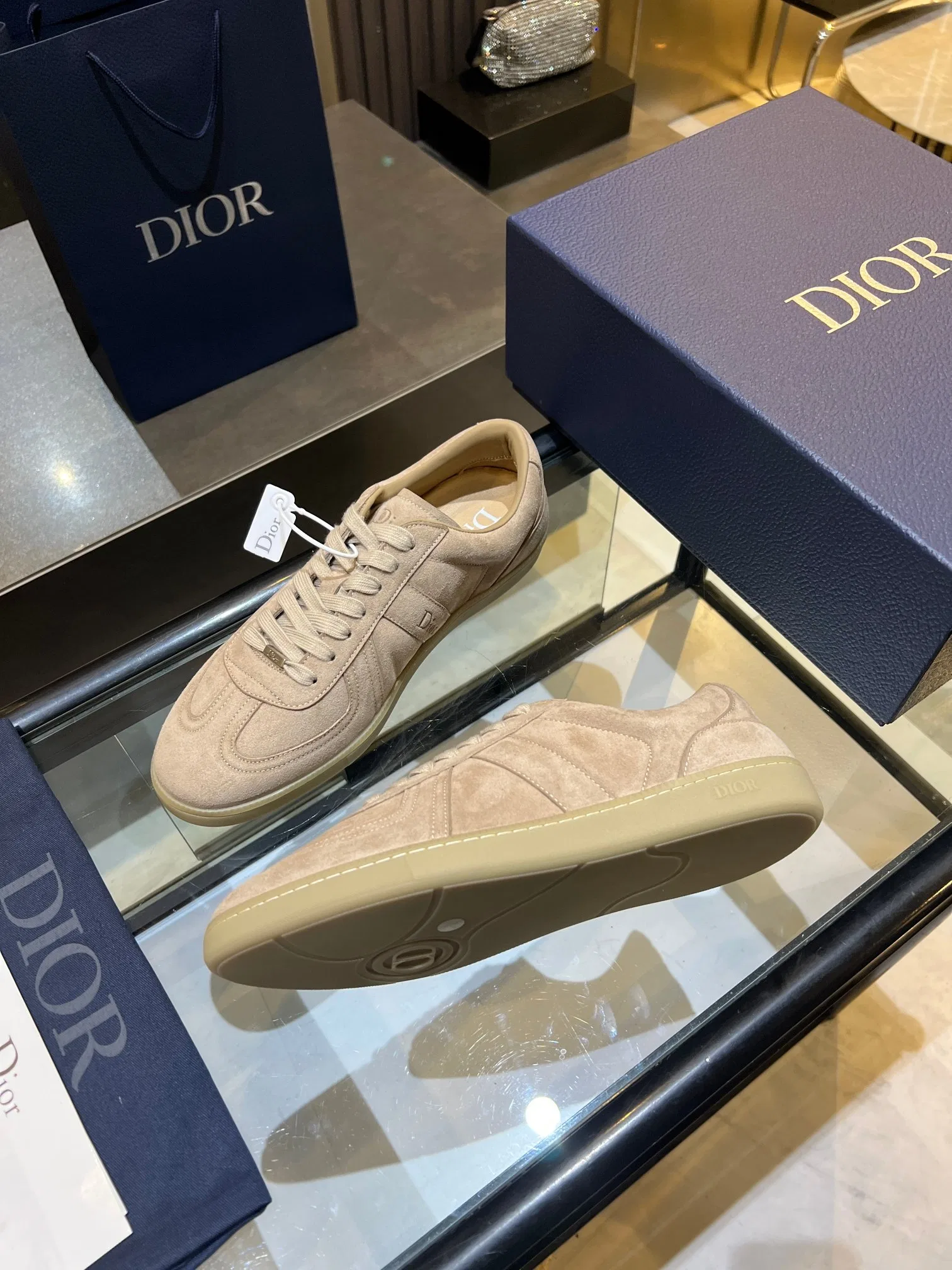 DIO 27FW YPLVSJI 036 스니커즈 32