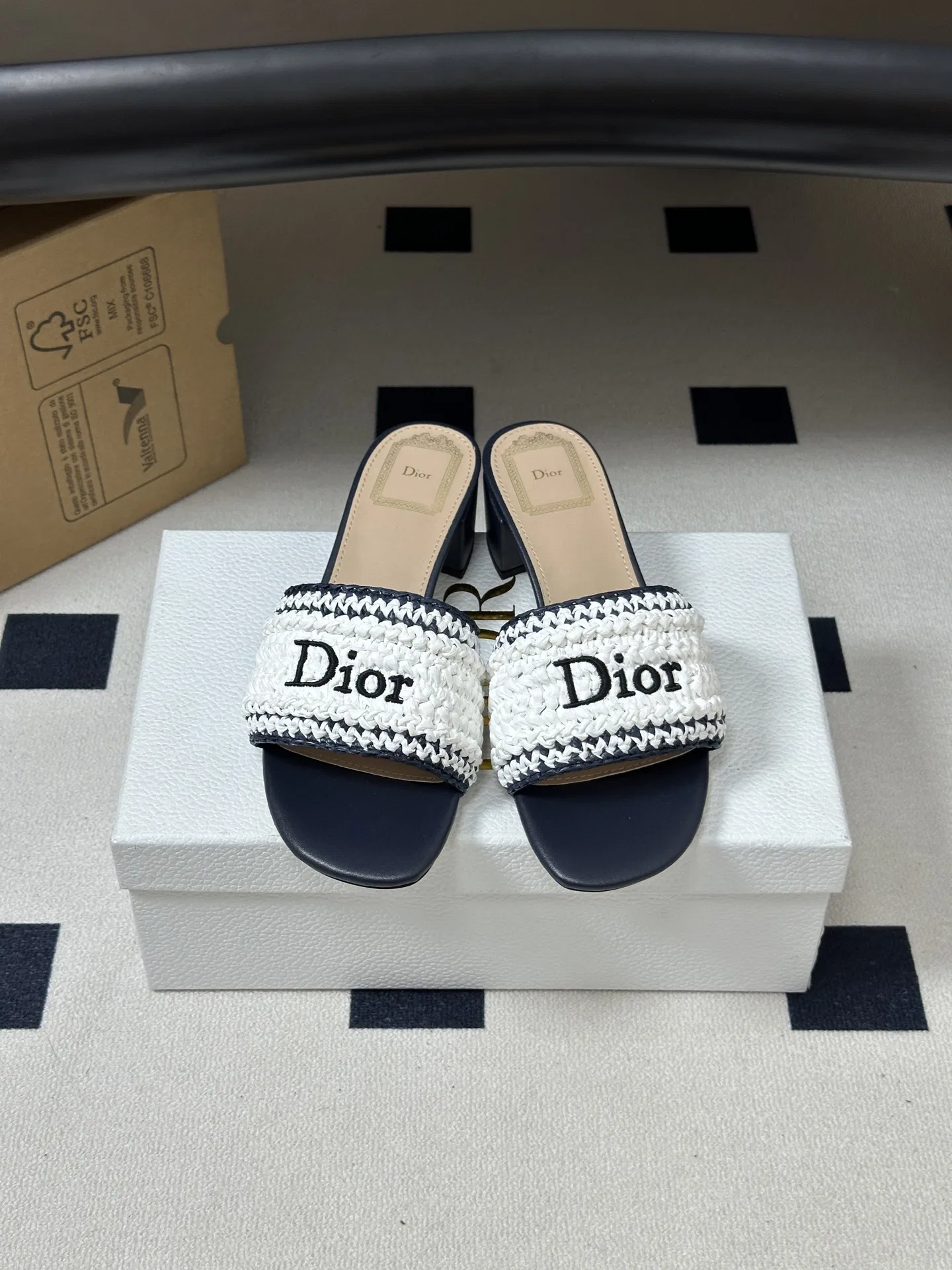 DIO 27FW YPLVSJI 051 구두 37