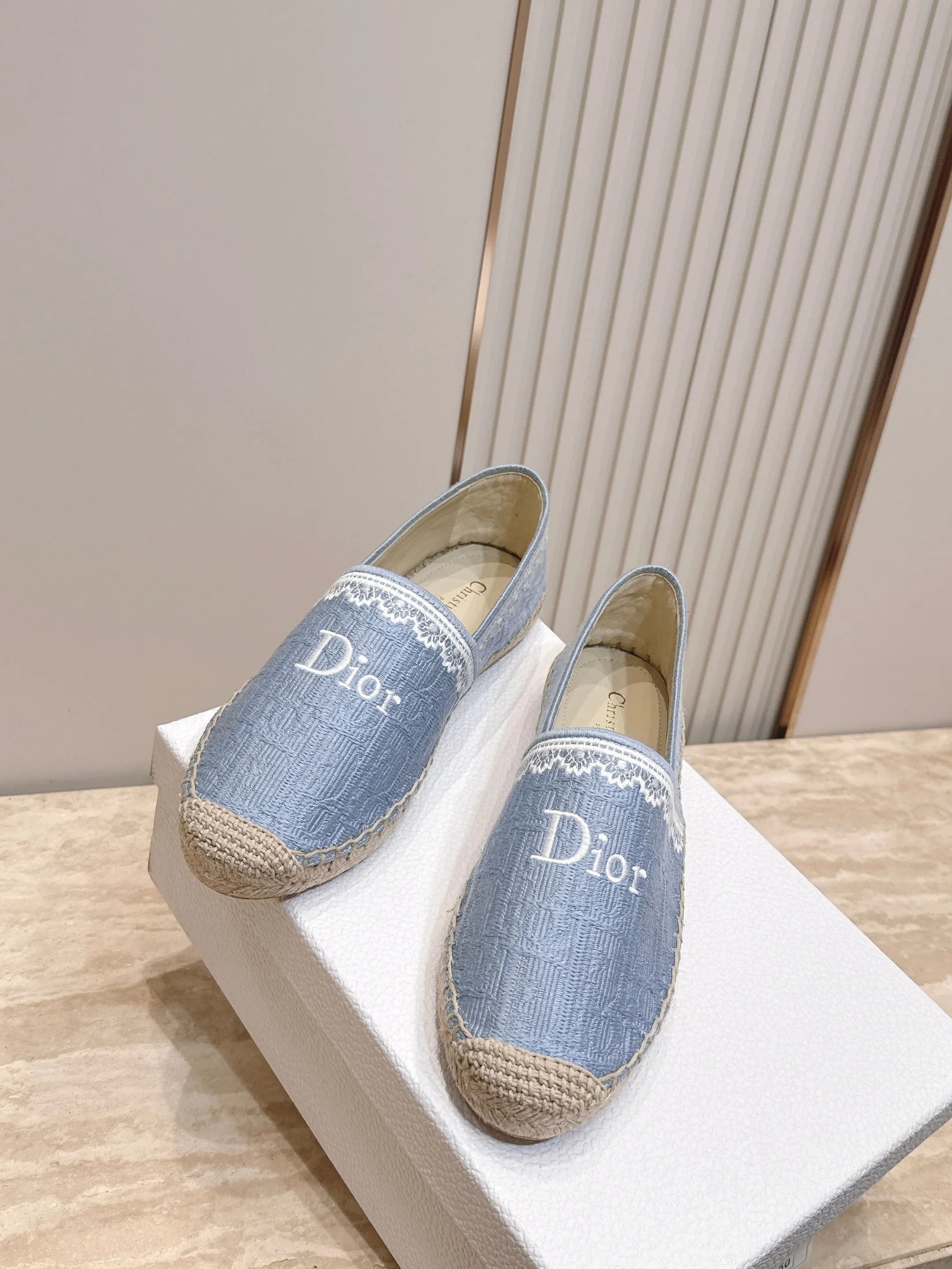 DIO 27FW YPLVSJI 053 플랫슈즈 30