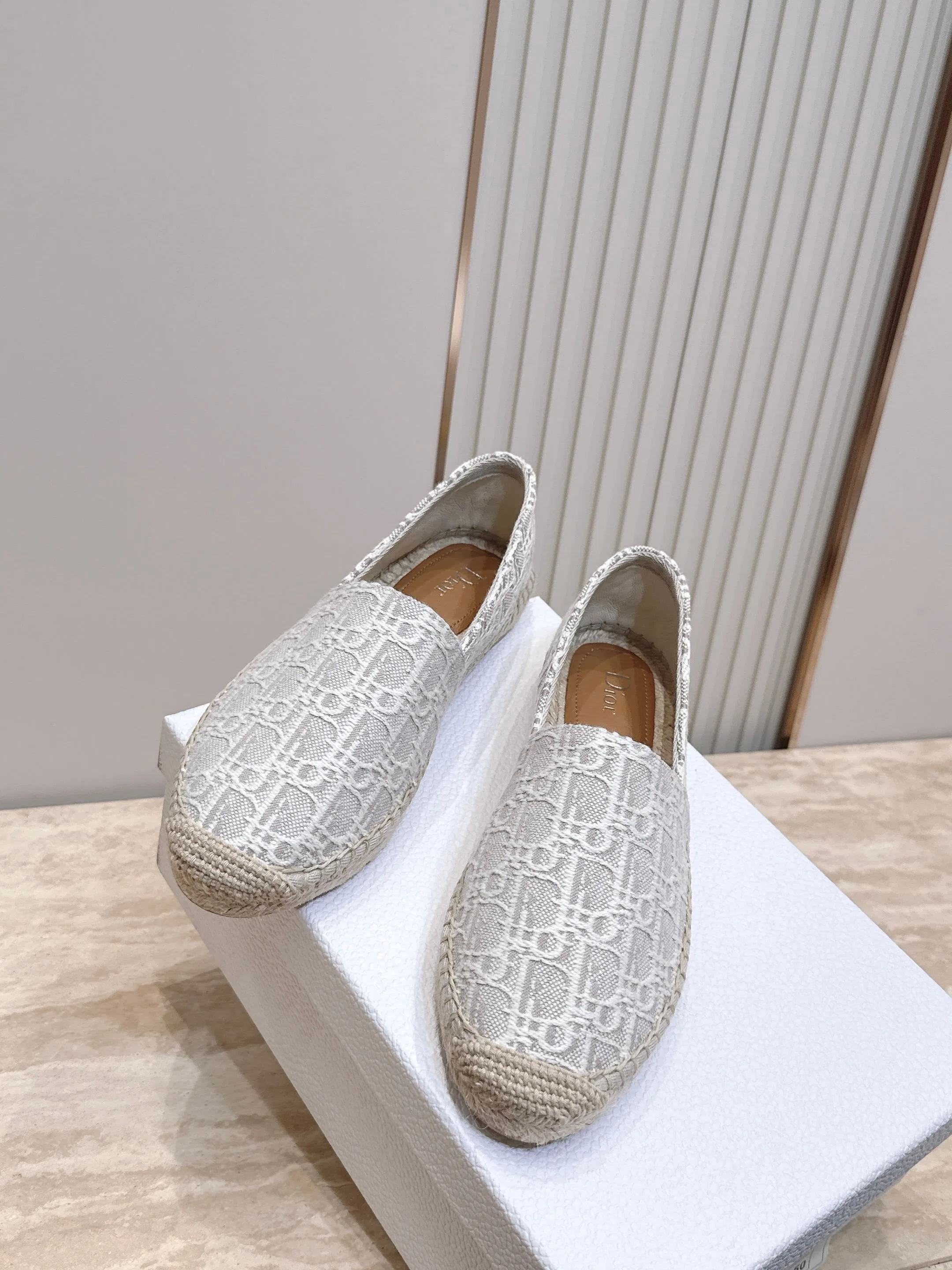 DIO 27FW YPLVSJI 054 플랫슈즈 13
