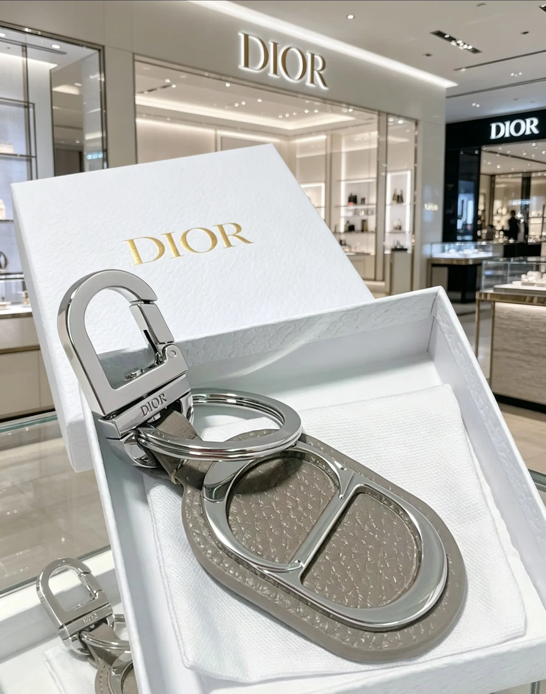 DIO 27FW ZLVJDSY 003 키링 26