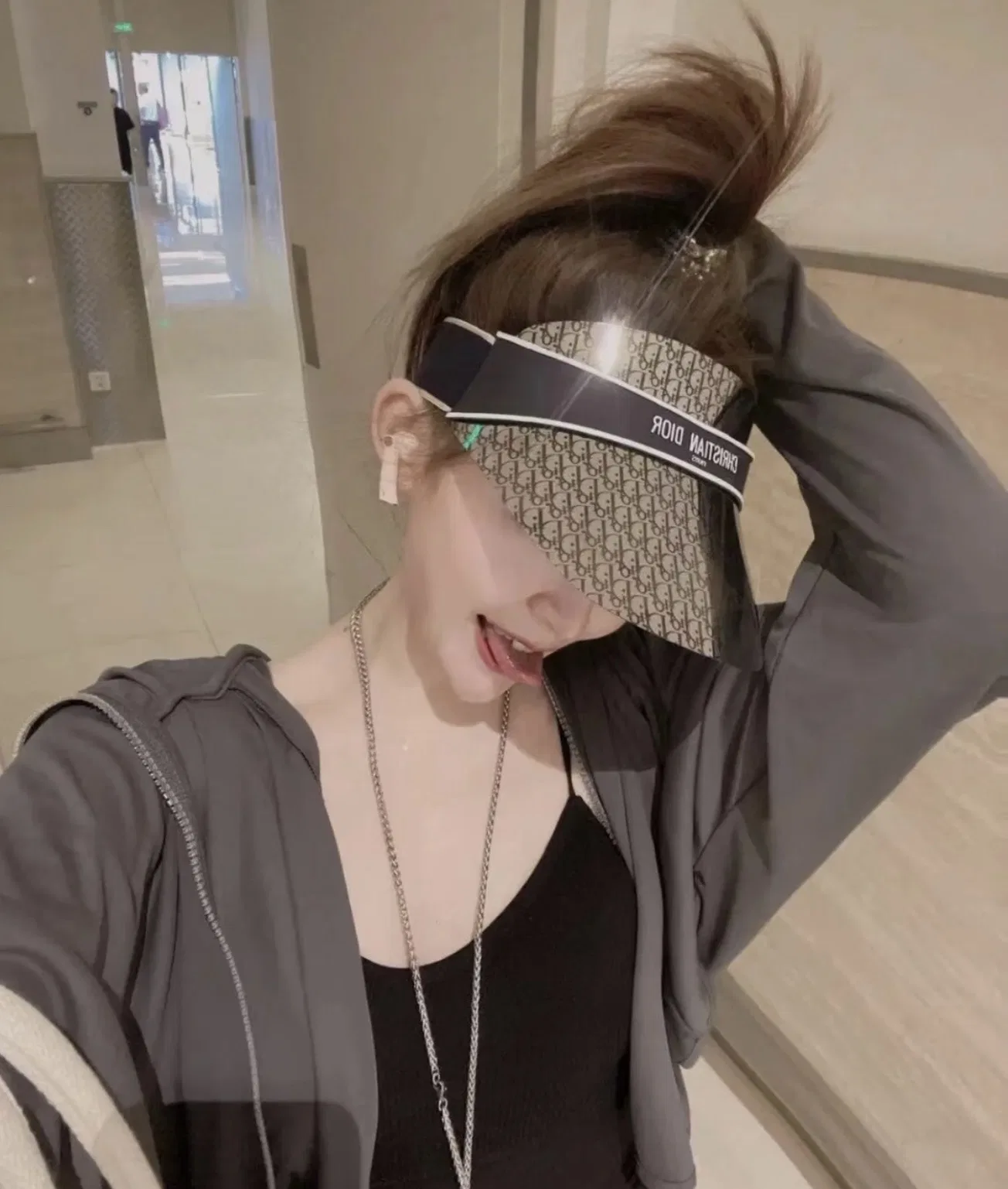 DIO 27FW ZYUOINQ 002 썬캡 7