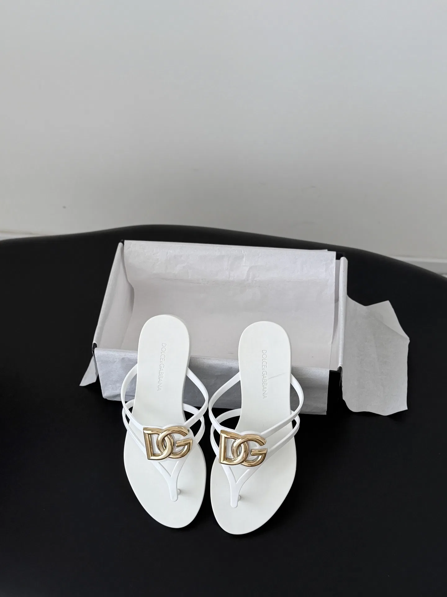 DNG 27FW ZZJBWPN 001 쪼리 21