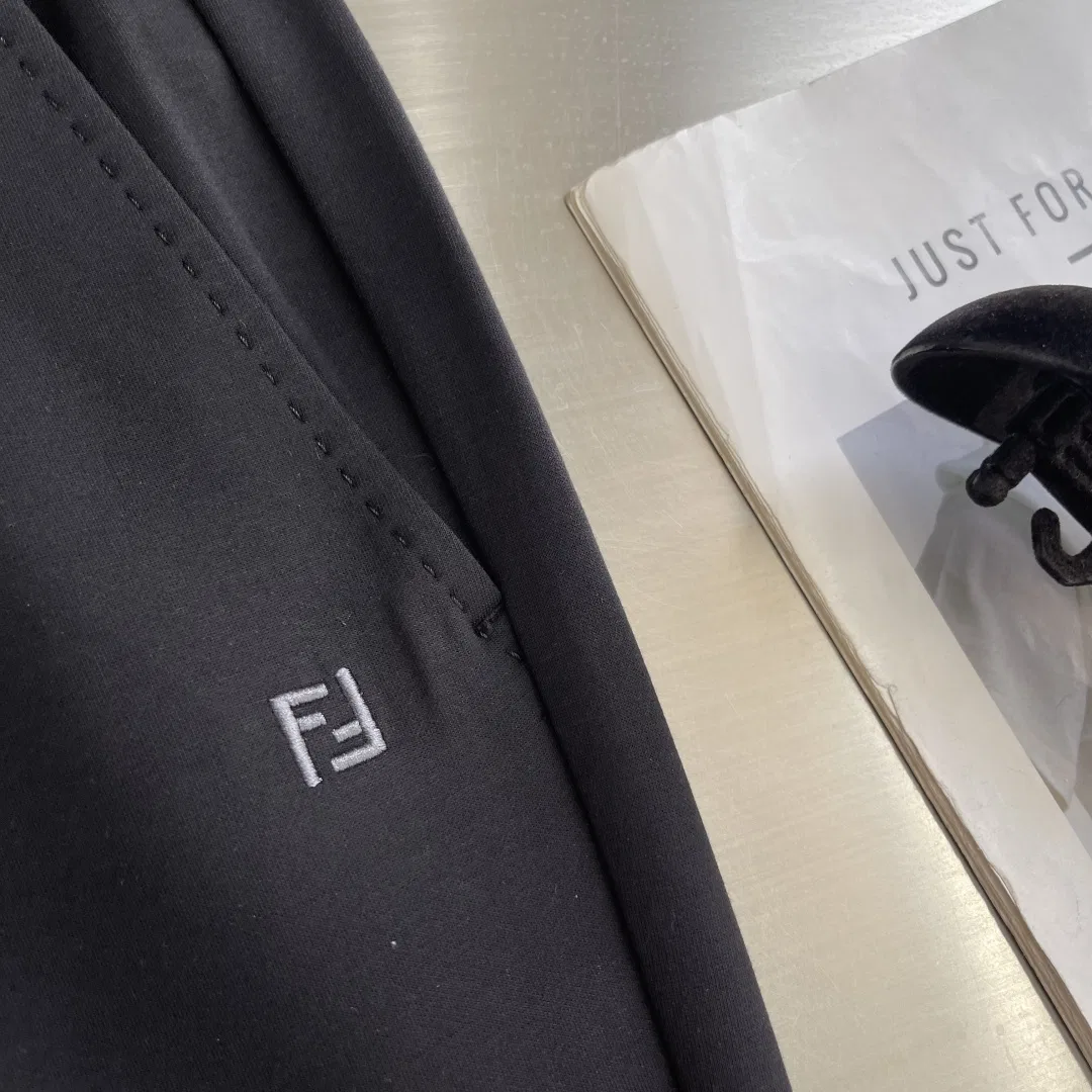 FEN 27FW CAFYNRN 003 스웻팬츠 13