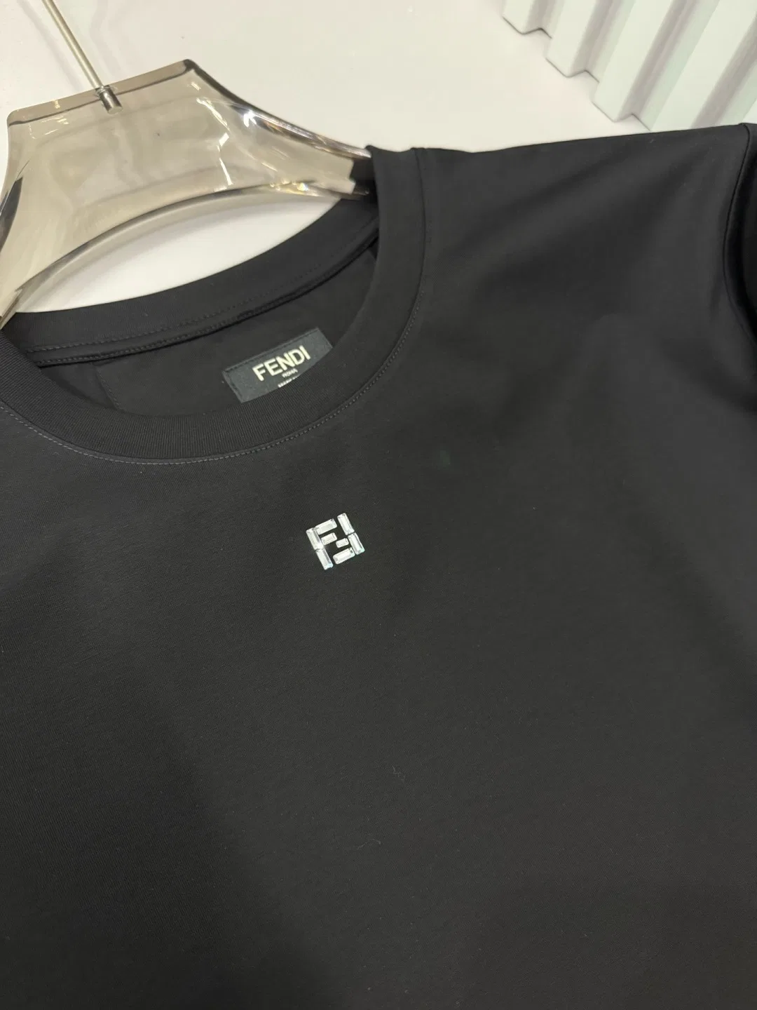 FEN 27FW CAFYNRN 004 반팔티셔츠 7