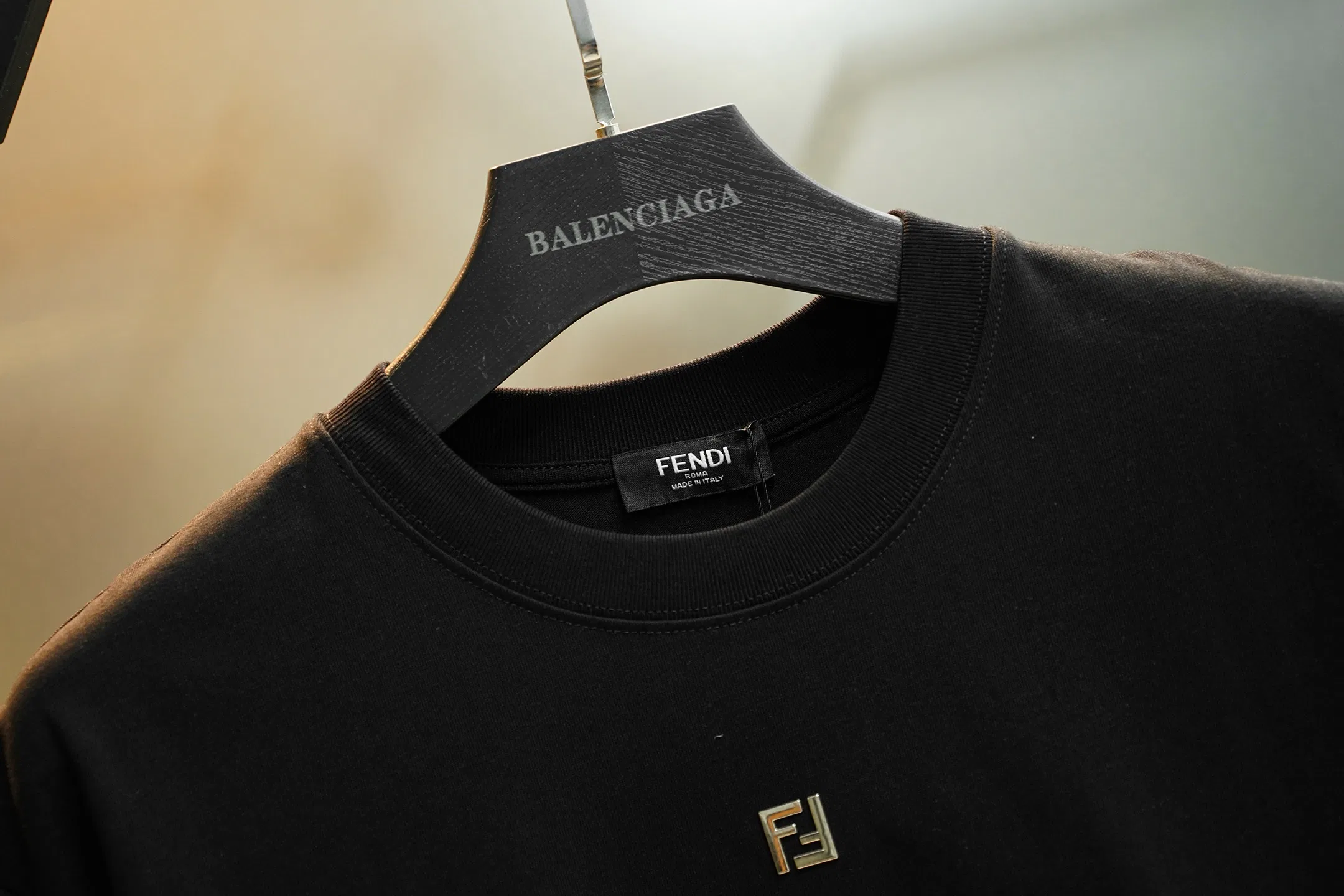FEN 27FW CAFYNRN 021 반팔티셔츠 8