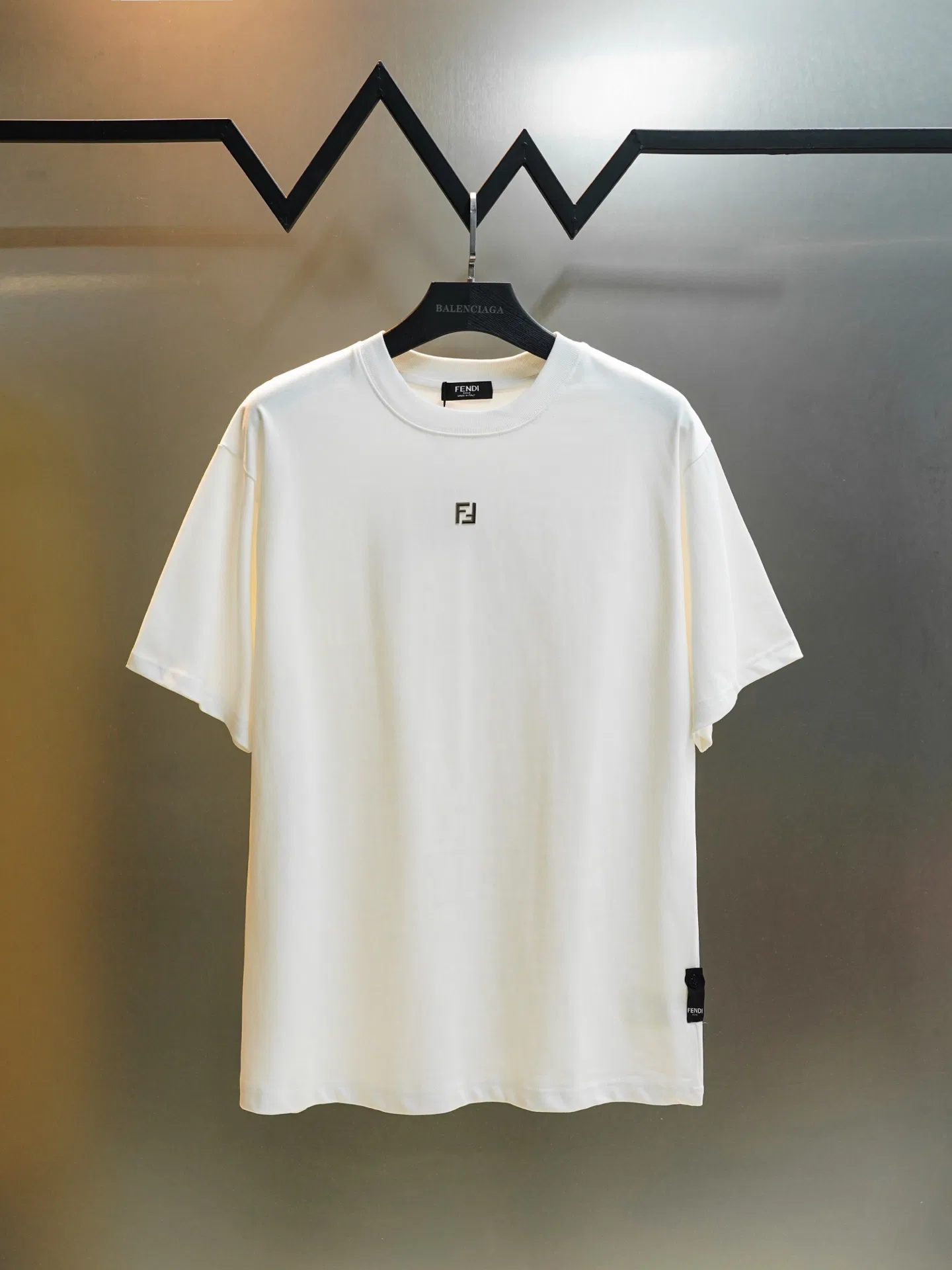 FEN 27FW CAFYNRN 021 반팔티셔츠 9