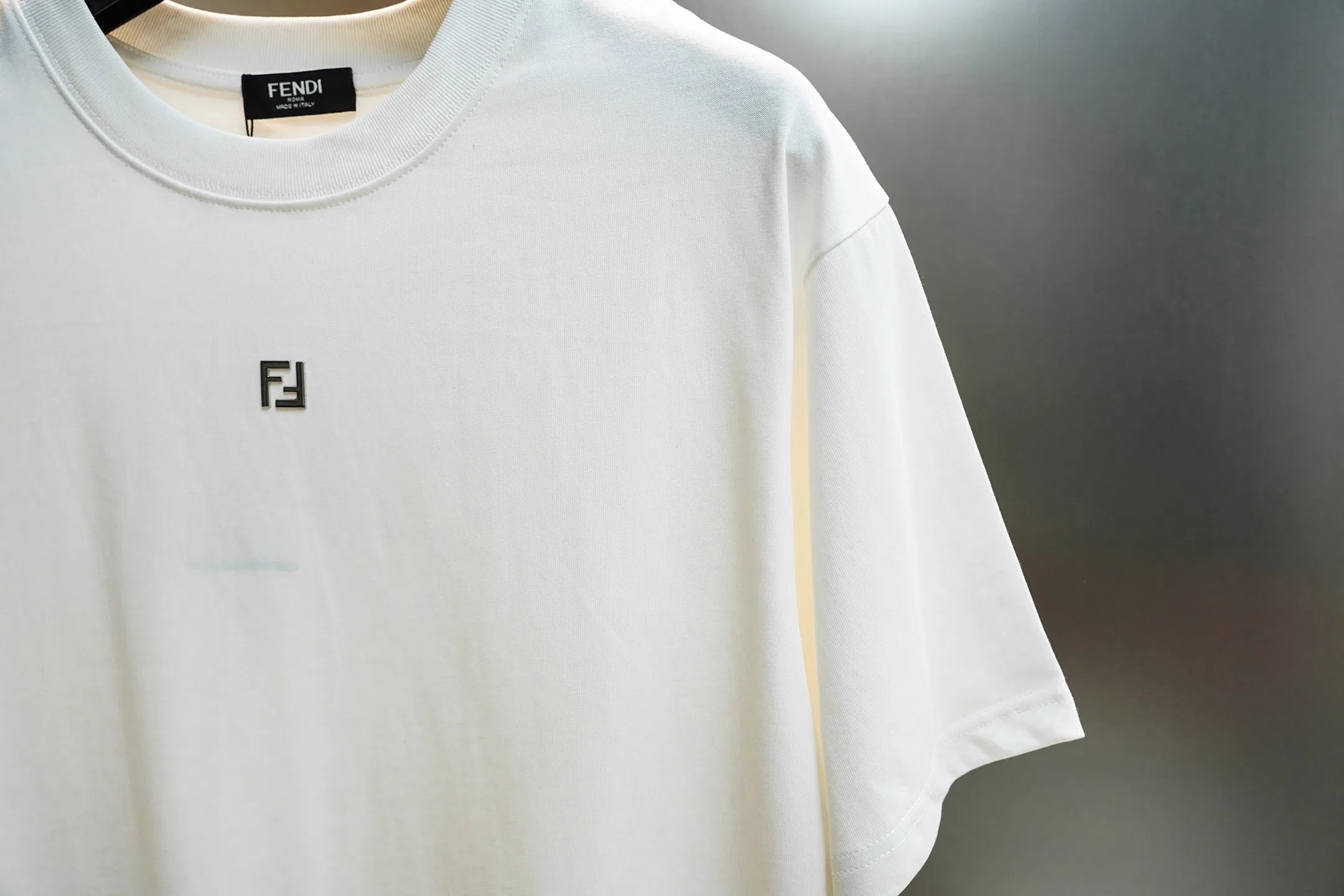 FEN 27FW CAFYNRN 021 반팔티셔츠 12