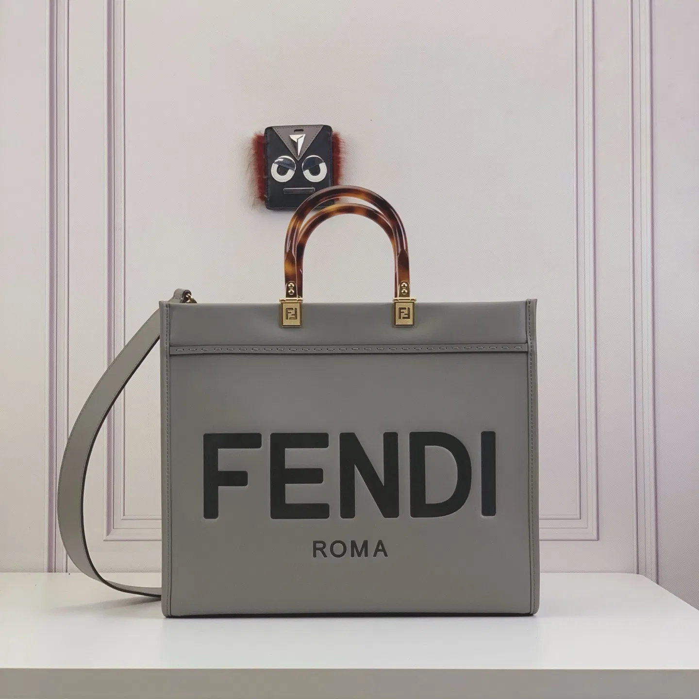 FEN 27FW CMBSDWE 008 토트백 14