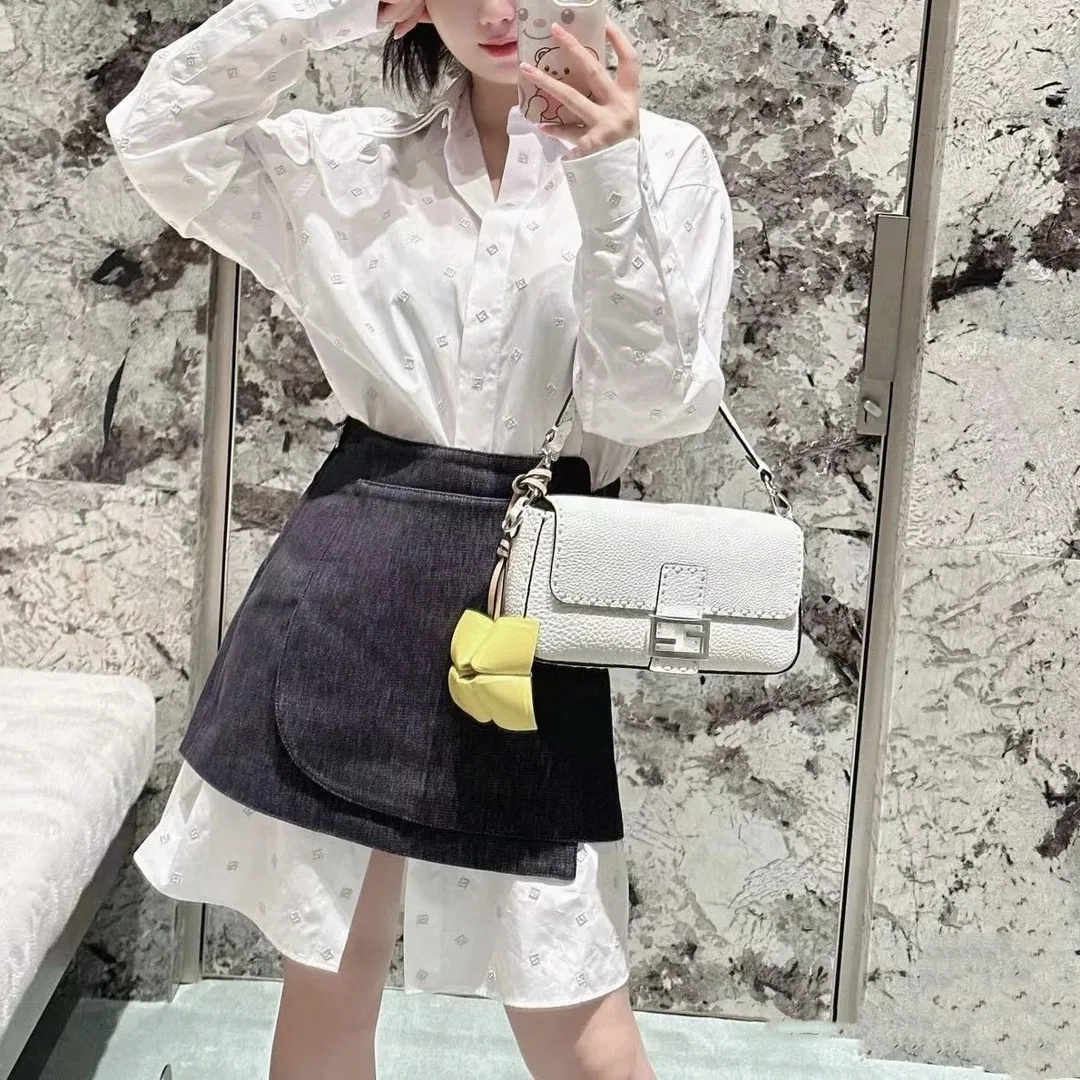 FEN 27FW CMBSDWE 015 미니백 33