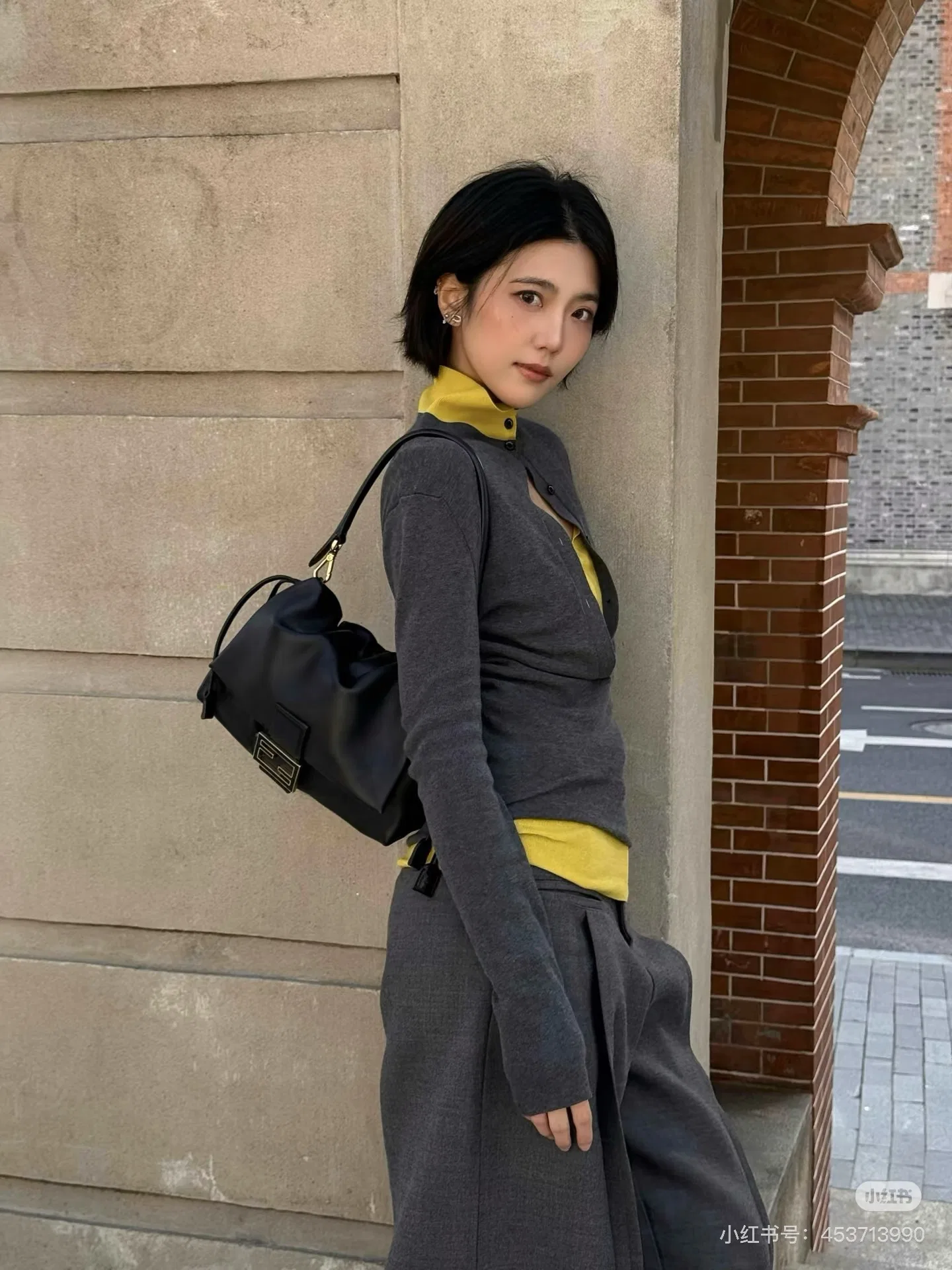 FEN 27FW CMBSDWE 016 숄더백 73