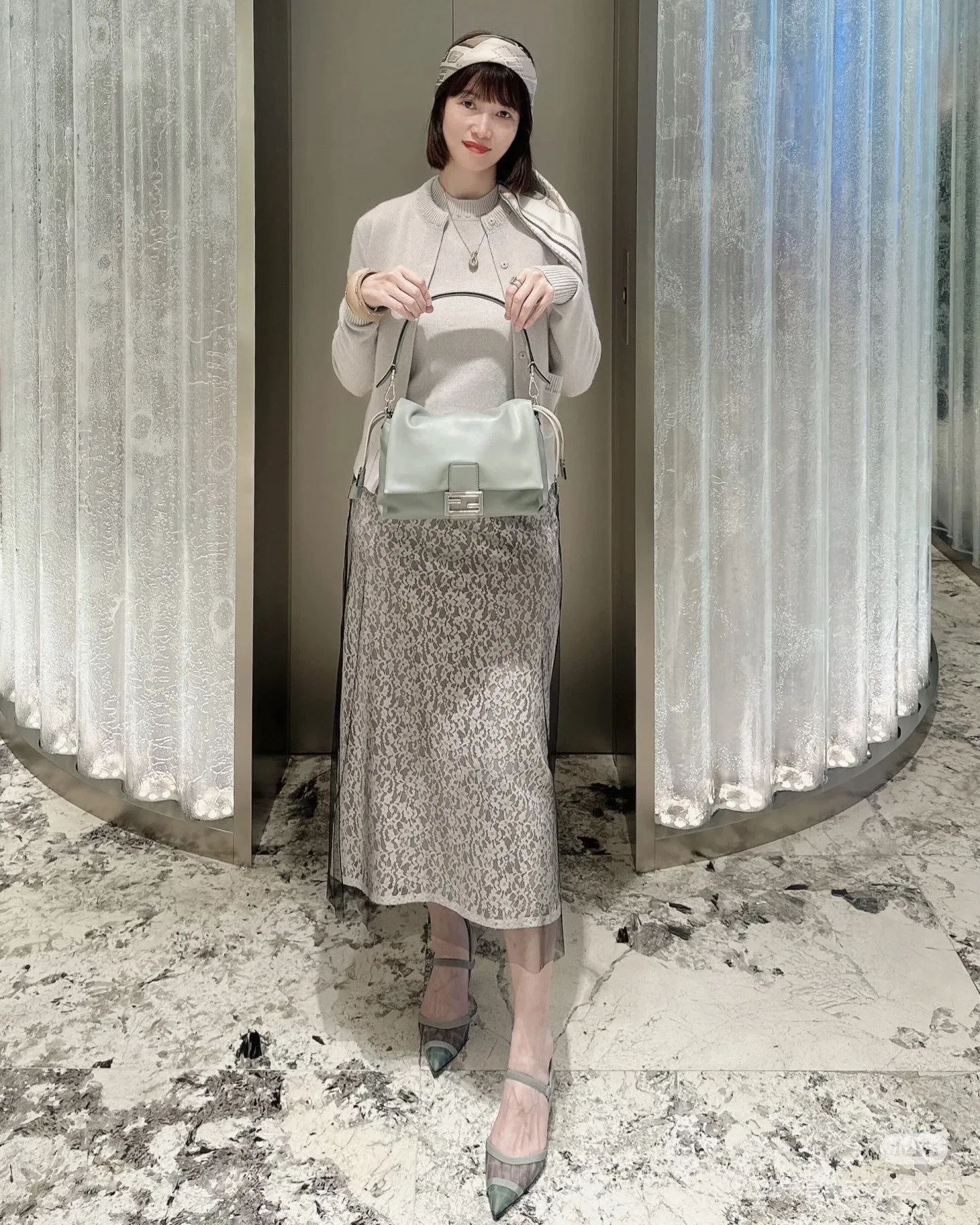 FEN 27FW CMBSDWE 016 숄더백 101