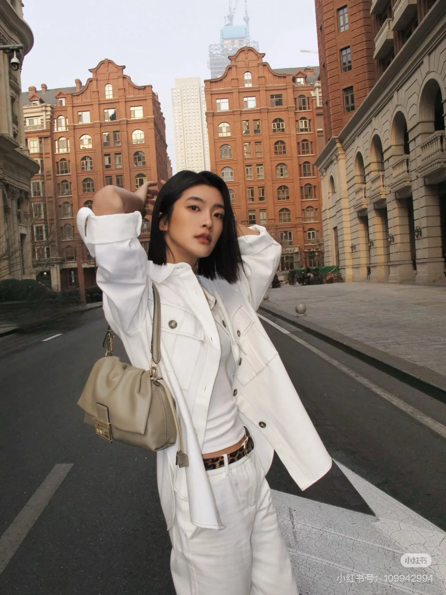FEN 27FW CMBSDWE 016 숄더백 117