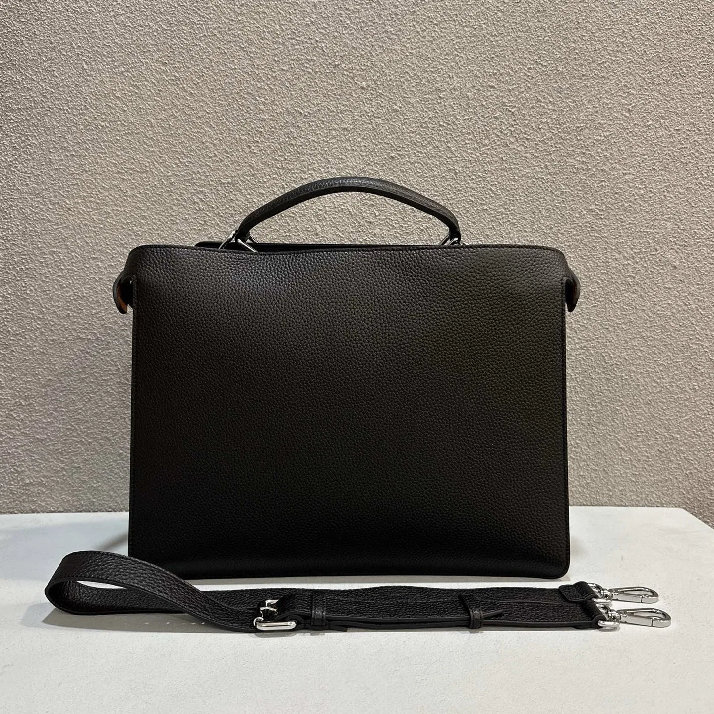FEN 27FW CMBSDWE 022 토트백 17