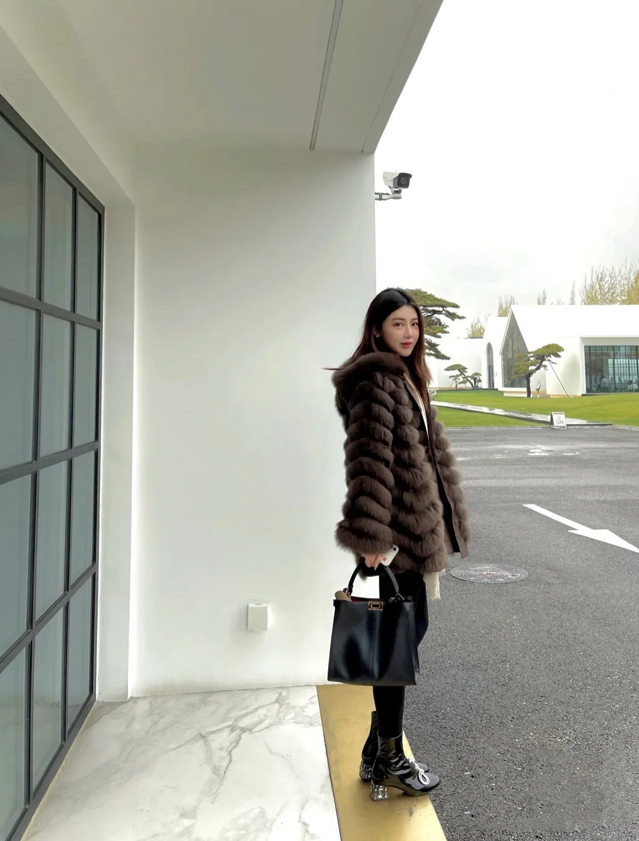 FEN 27FW CMBSDWE 028 토트백 46