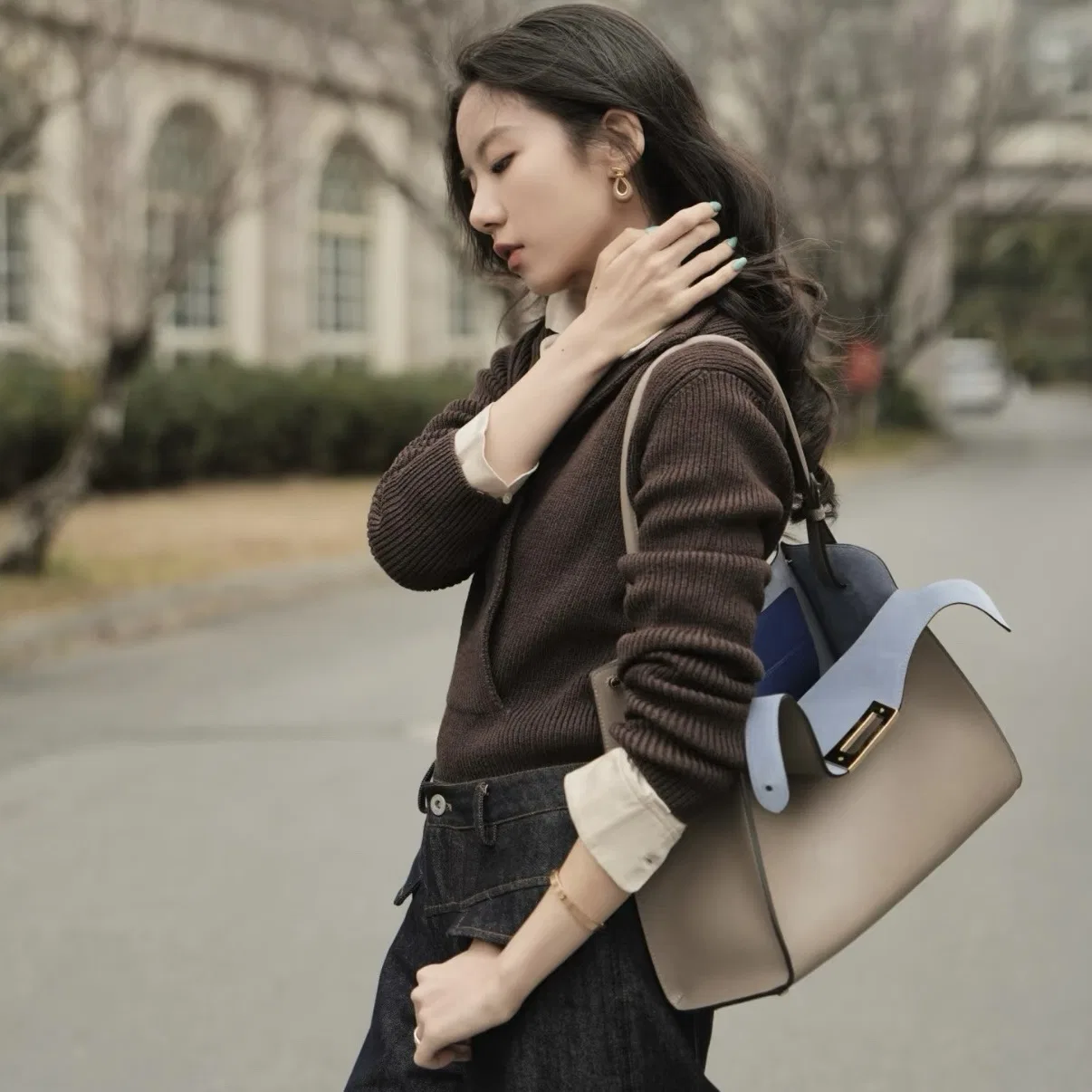 FEN 27FW CMBSDWE 039 숄더백 81