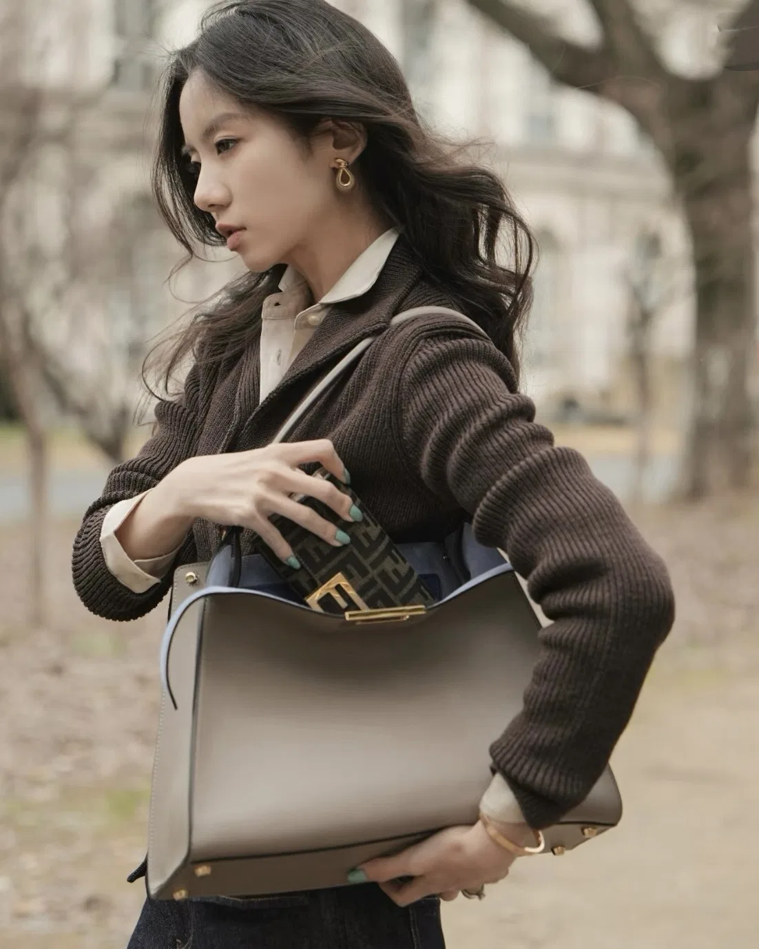 FEN 27FW CMBSDWE 039 숄더백 87