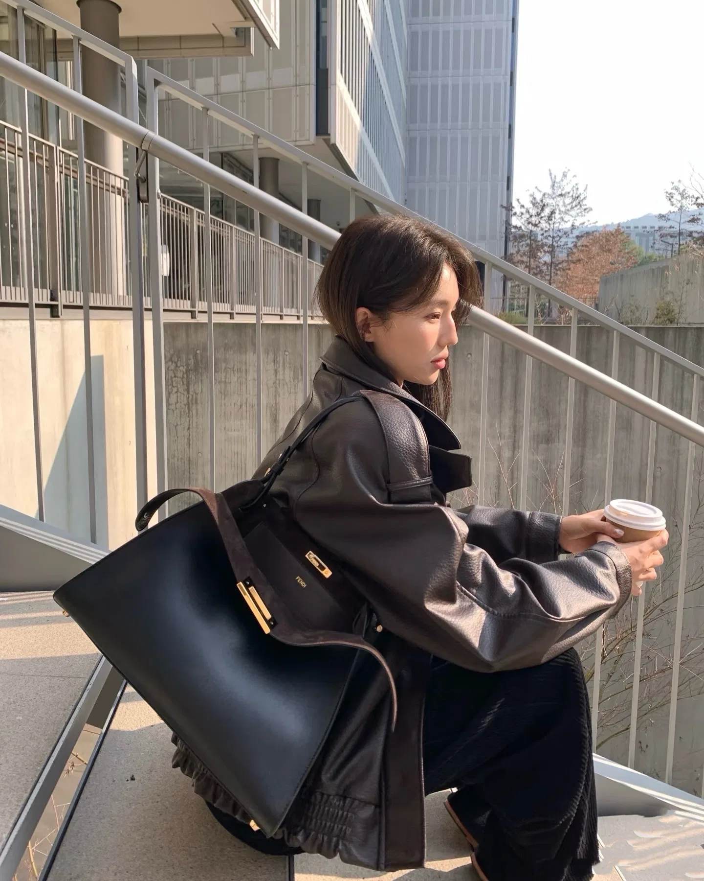 FEN 27FW CMBSDWE 039 숄더백 102