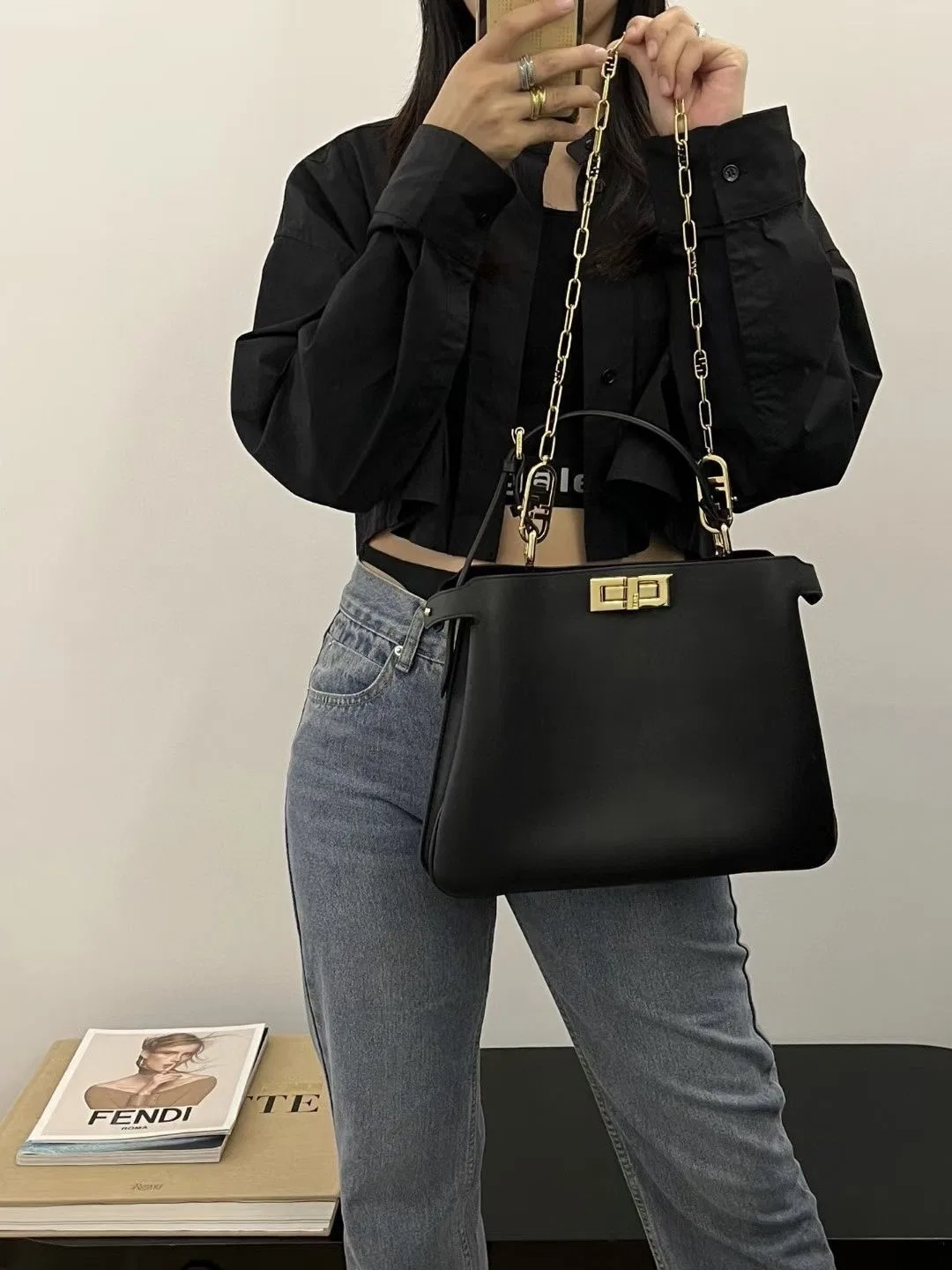 FEN 27FW CMBSDWE 040 토트백 30
