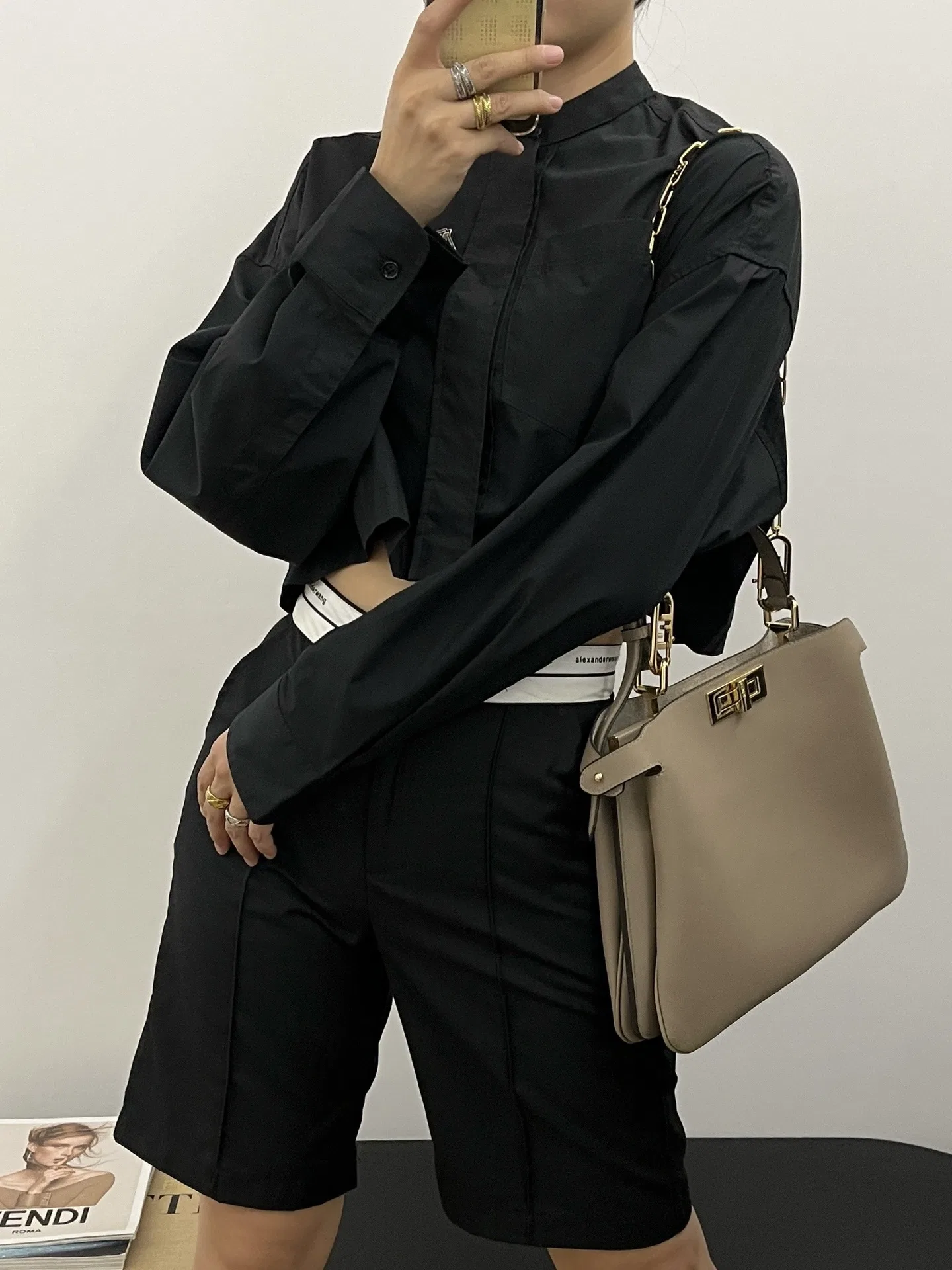 FEN 27FW CMBSDWE 040 토트백 41