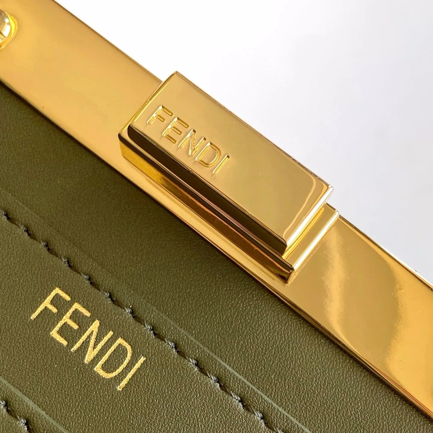 FEN 27FW CMBSDWE 051 토트백 8