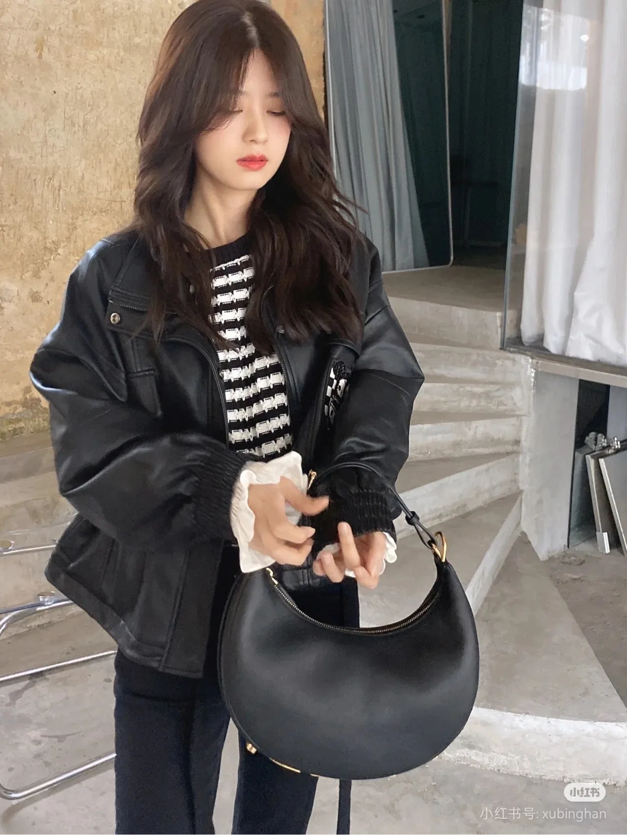 FEN 27FW CMBSDWE 082 토트백 11