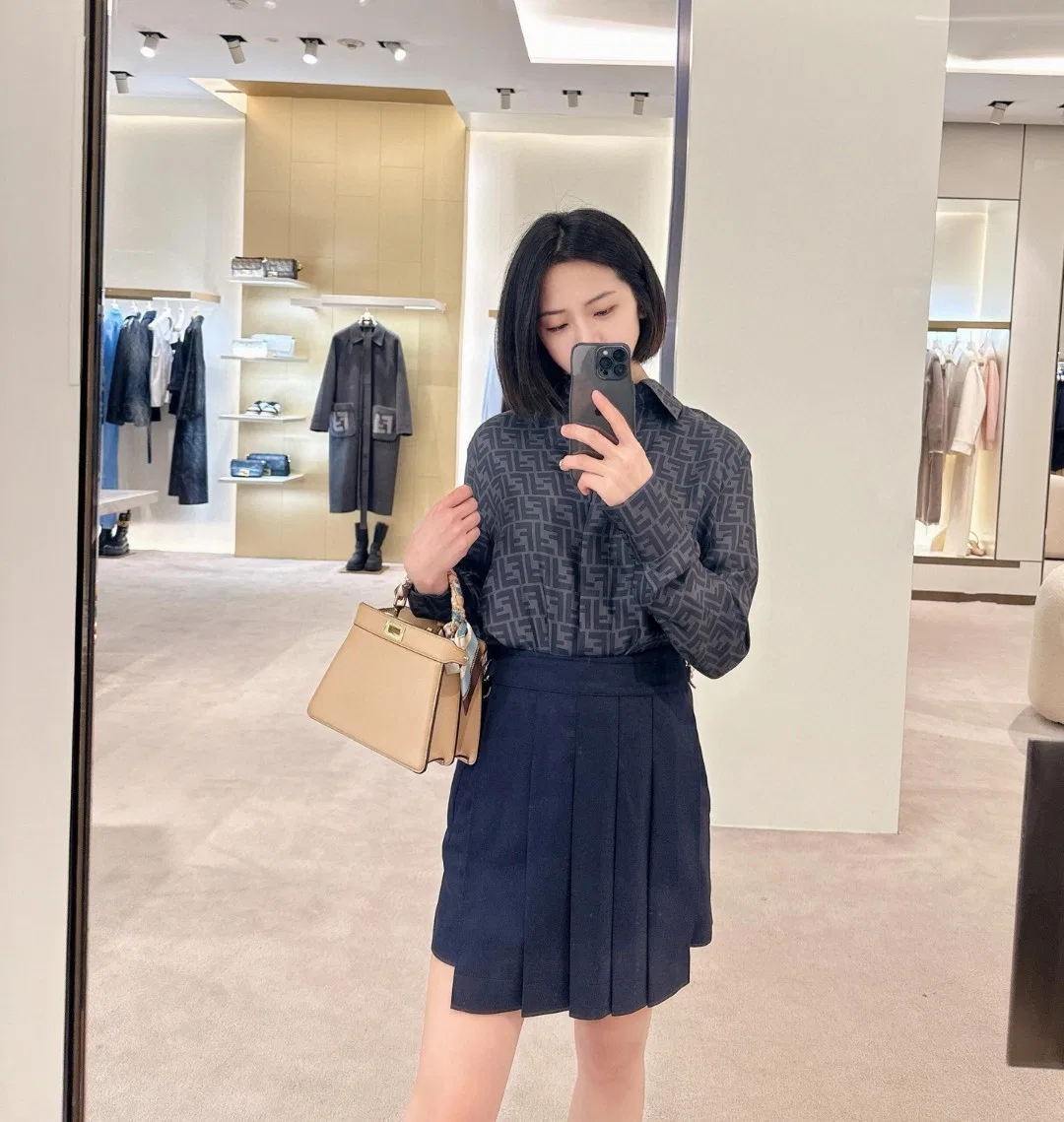 FEN 27FW EIUHZUK 008 셔츠 9