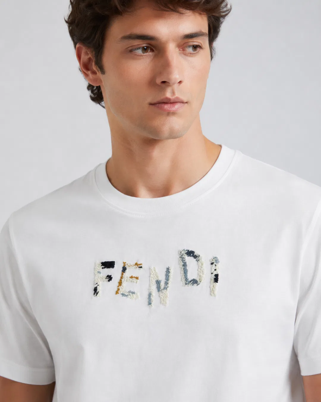 FEN 27FW FVEQOWW 001 반팔티셔츠 10