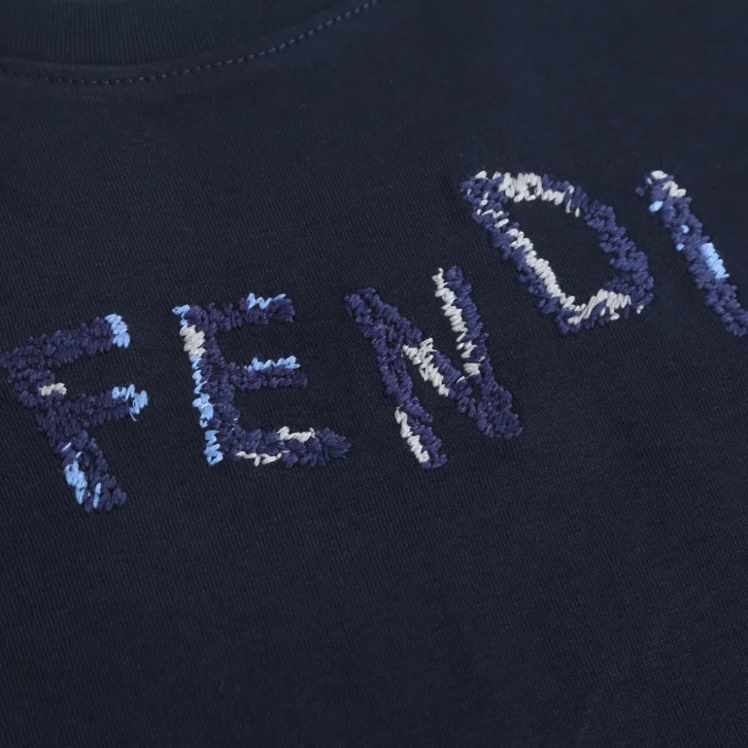 FEN 27FW FVEQOWW 001 반팔티셔츠 19