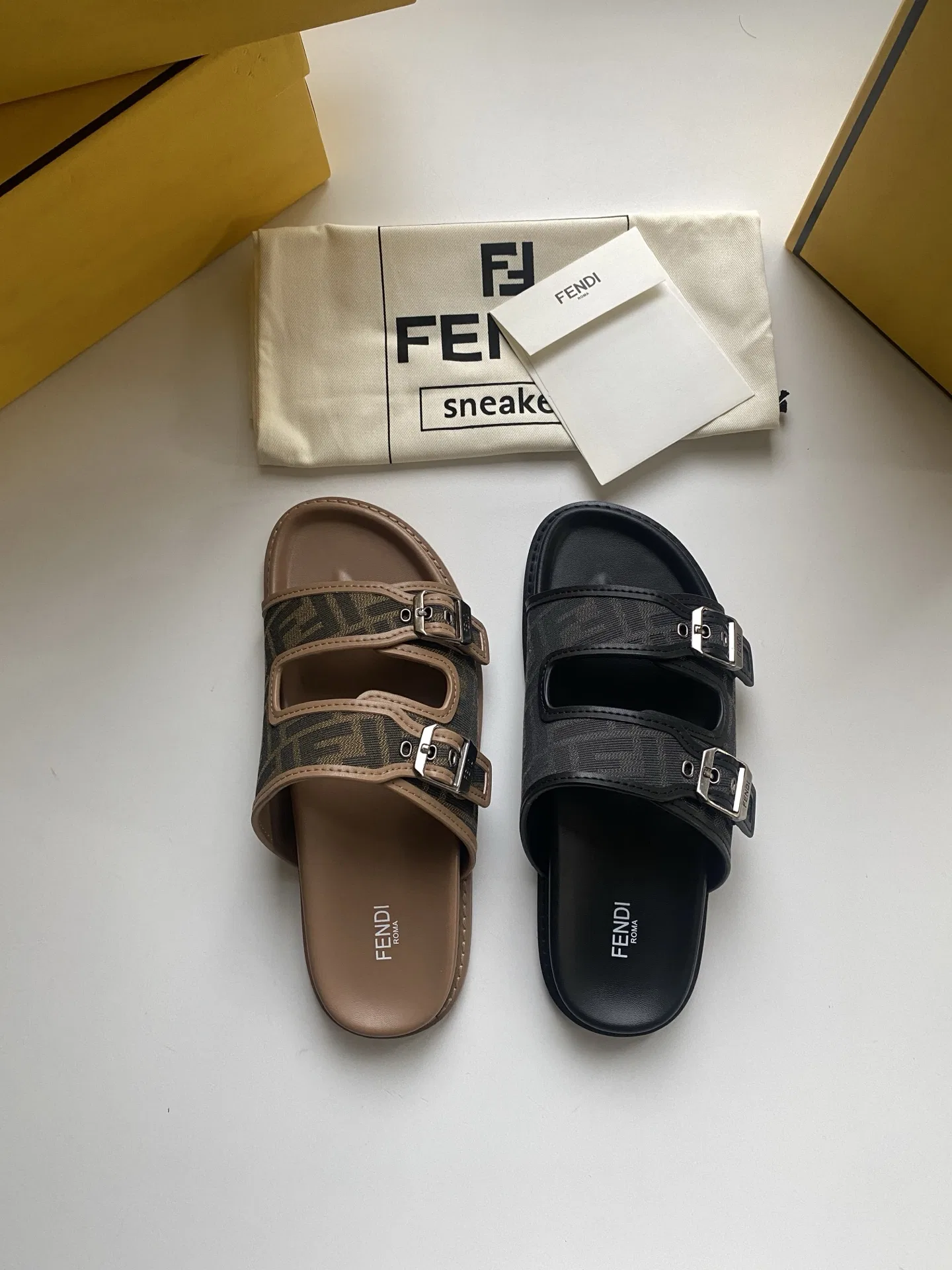 FEN 27FW KJARXSO 008 슬리퍼 8