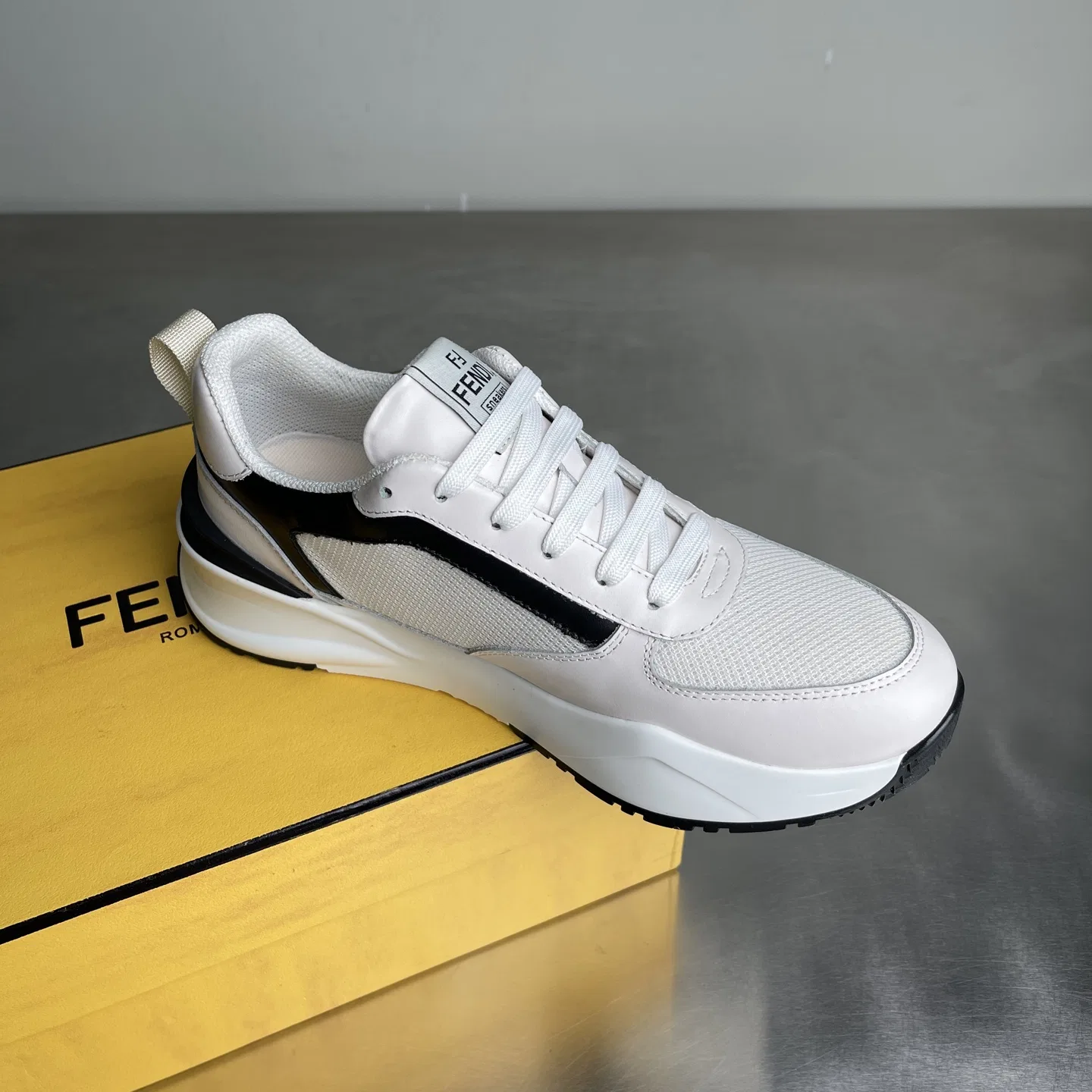 FEN 27FW KUZAANZ 001 스니커즈 10