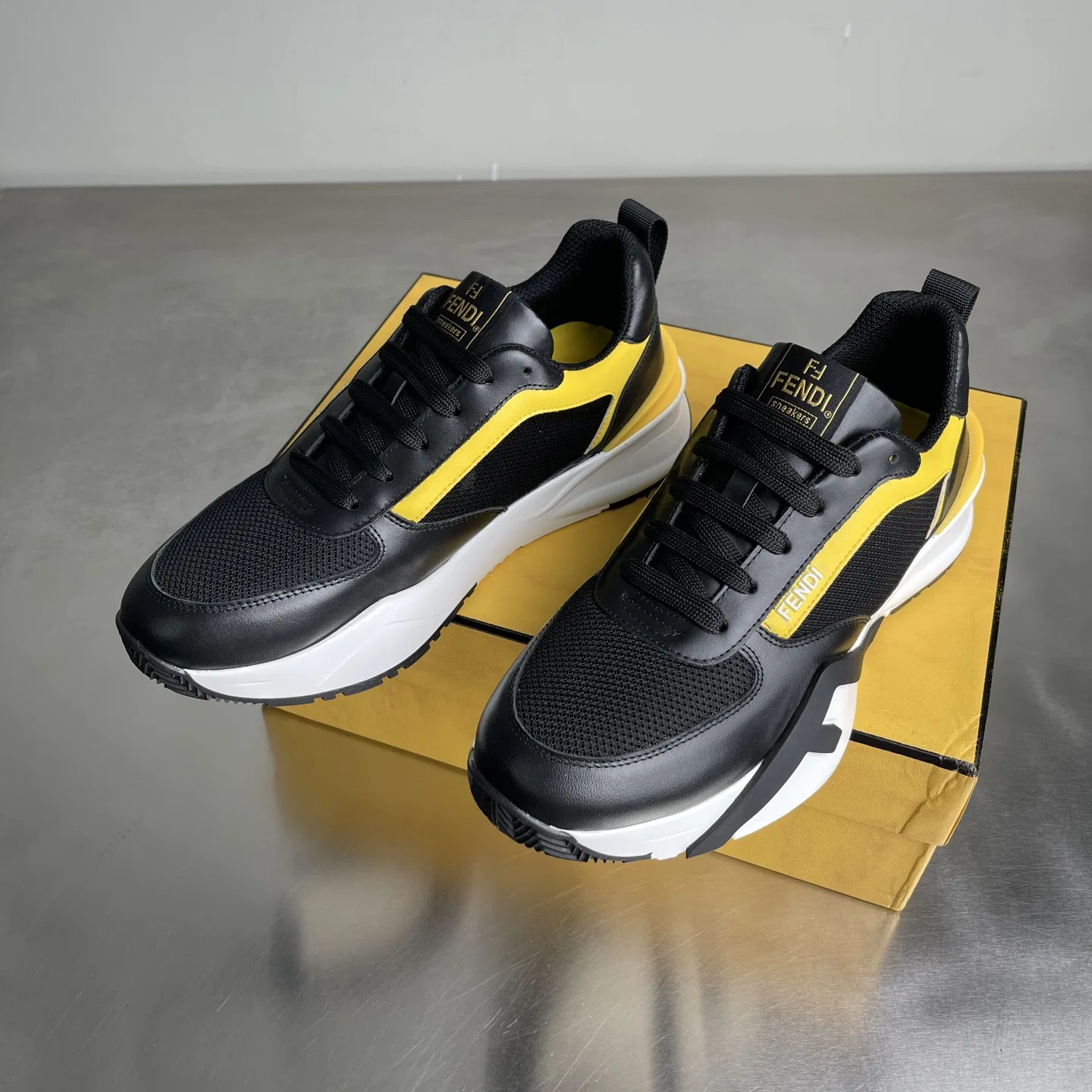 FEN 27FW KUZAANZ 004 스니커즈 9
