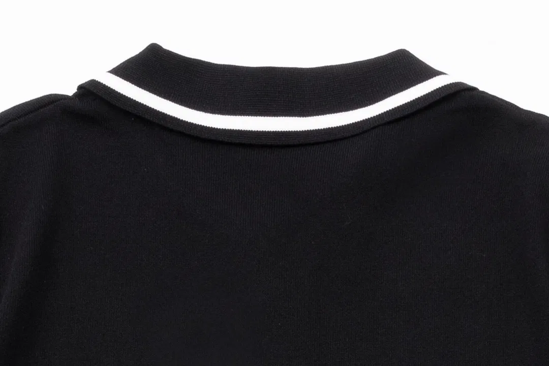 FEN 27FW QFHVEOW 019 폴로반팔티셔츠 19