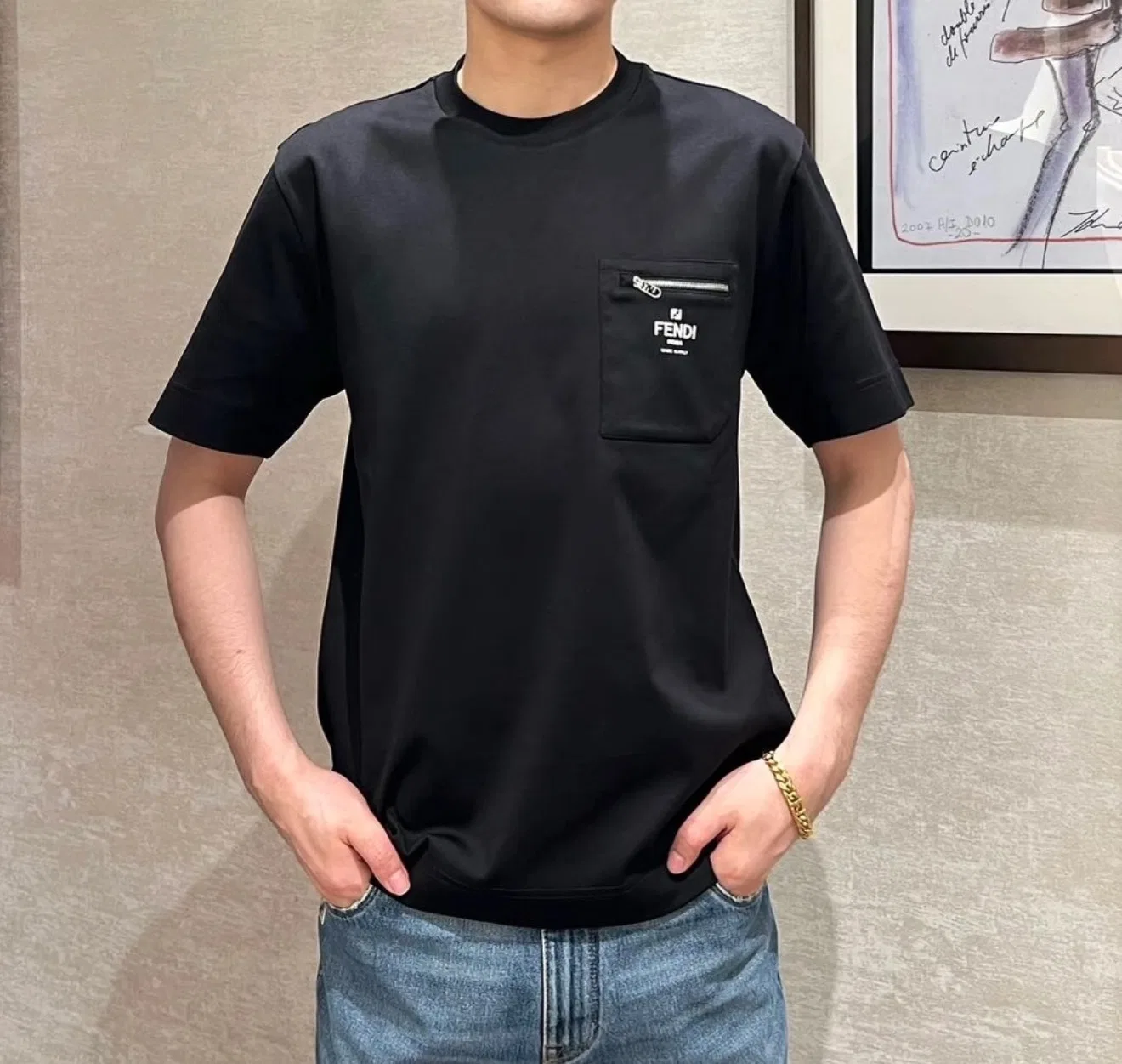 FEN 27FW YLCXOYB 001 반팔티셔츠 10
