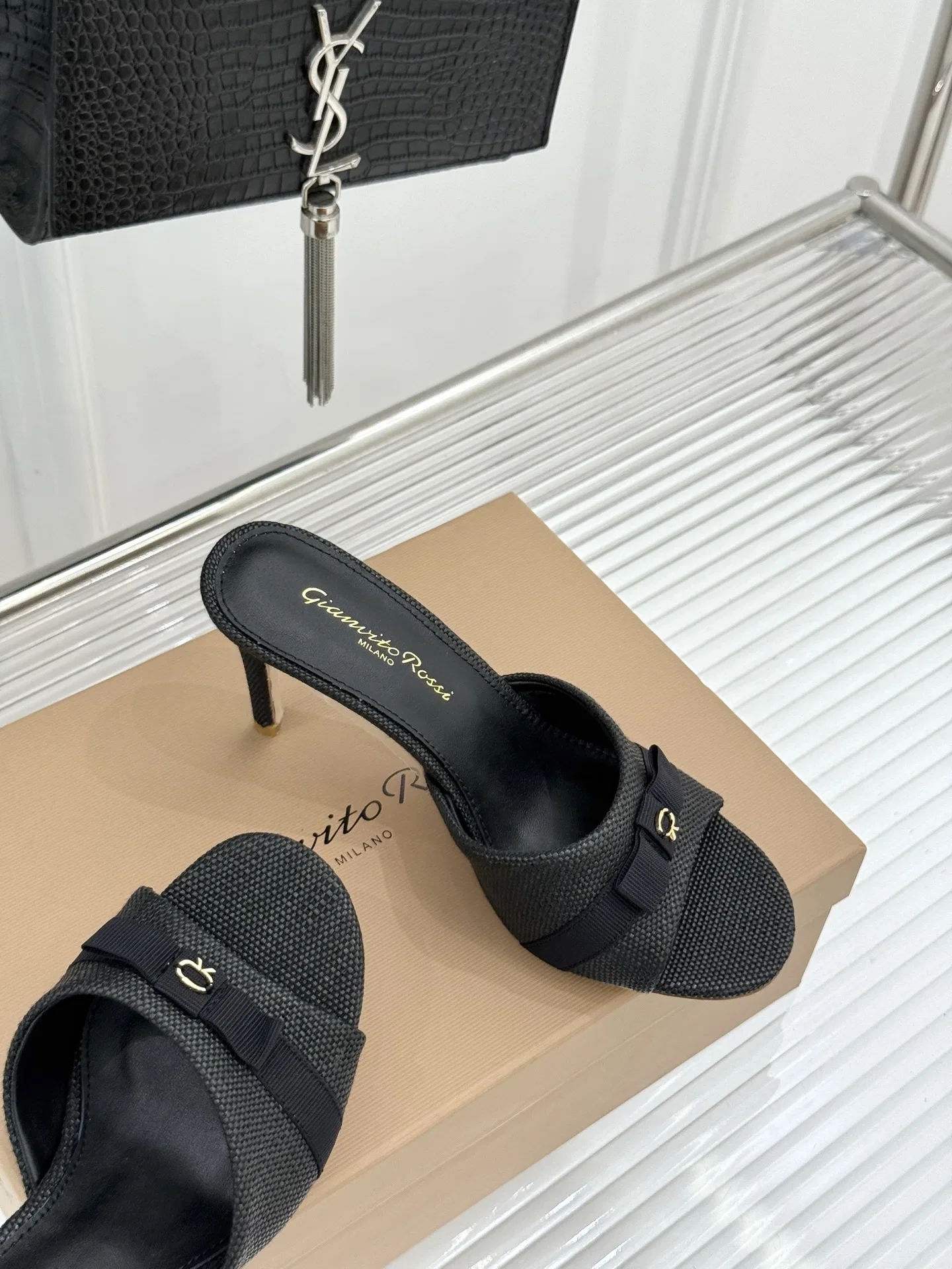 GIANVITO 27FW GLPNTPN 001 슬리퍼 14