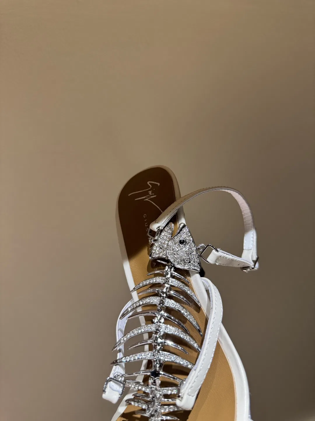 GIUSEPPE 27FW SVFBWPC 002 구두 11