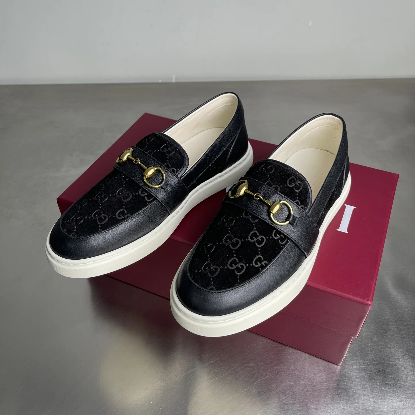 GU 27FW DQAXIFR 001 로퍼 17