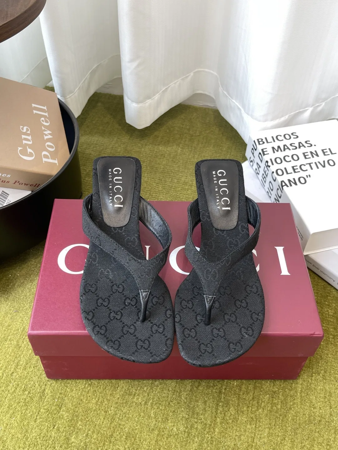 GU 27FW EPMGMVN 003 쪼리 28