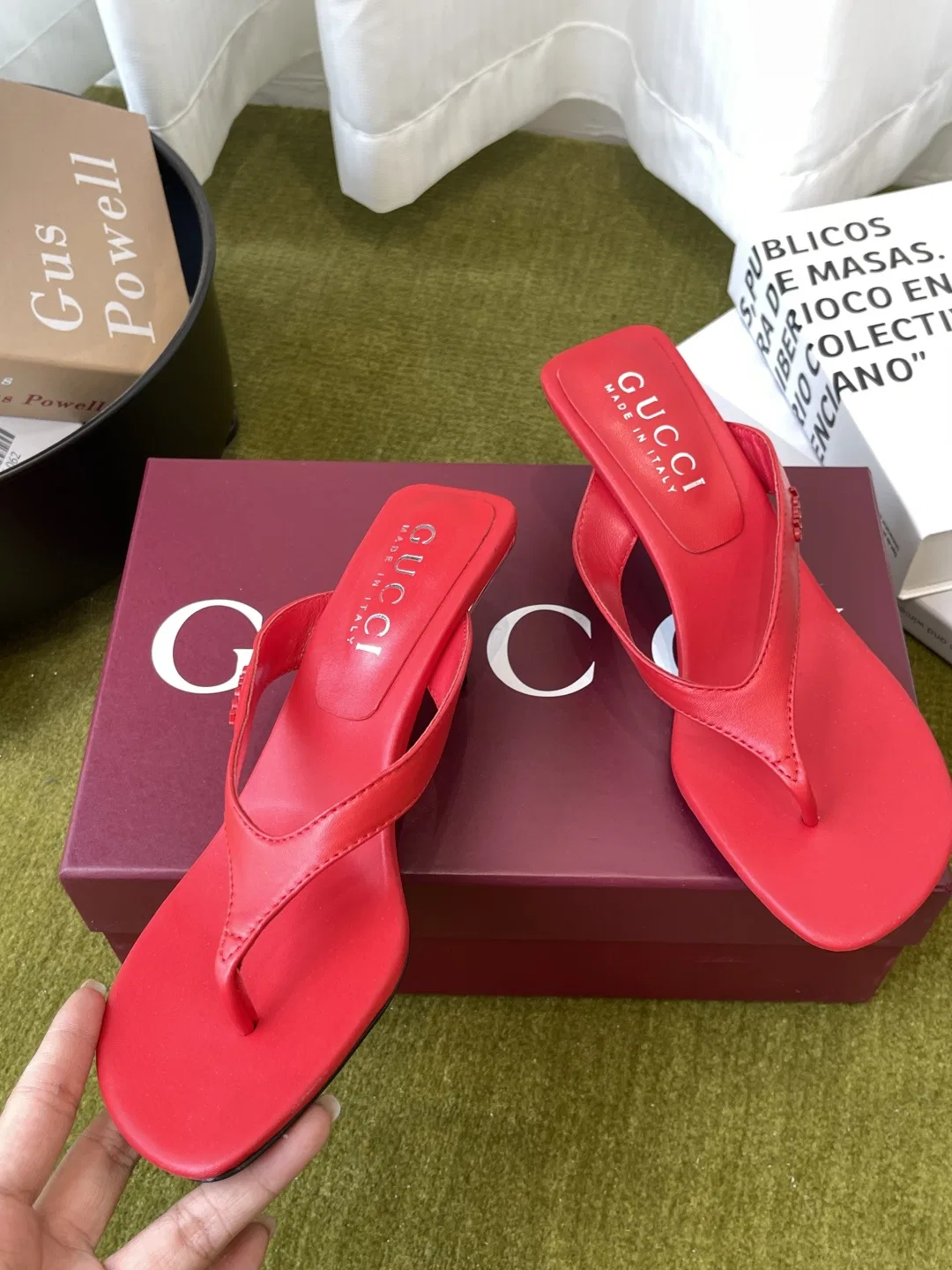 GU 27FW EPMGMVN 004 쪼리 13