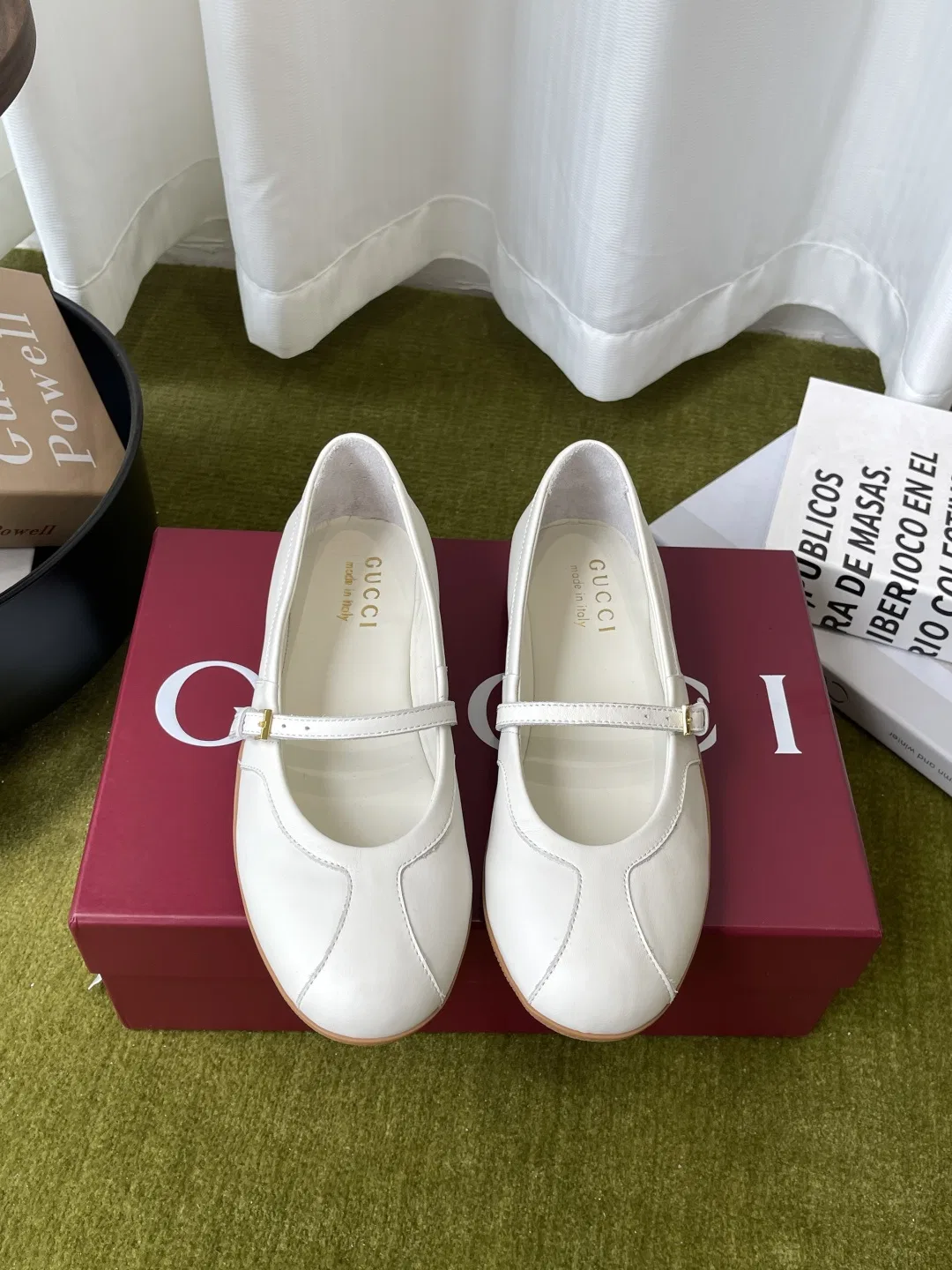 GU 27FW EPMGMVN 005 플랫슈즈 10