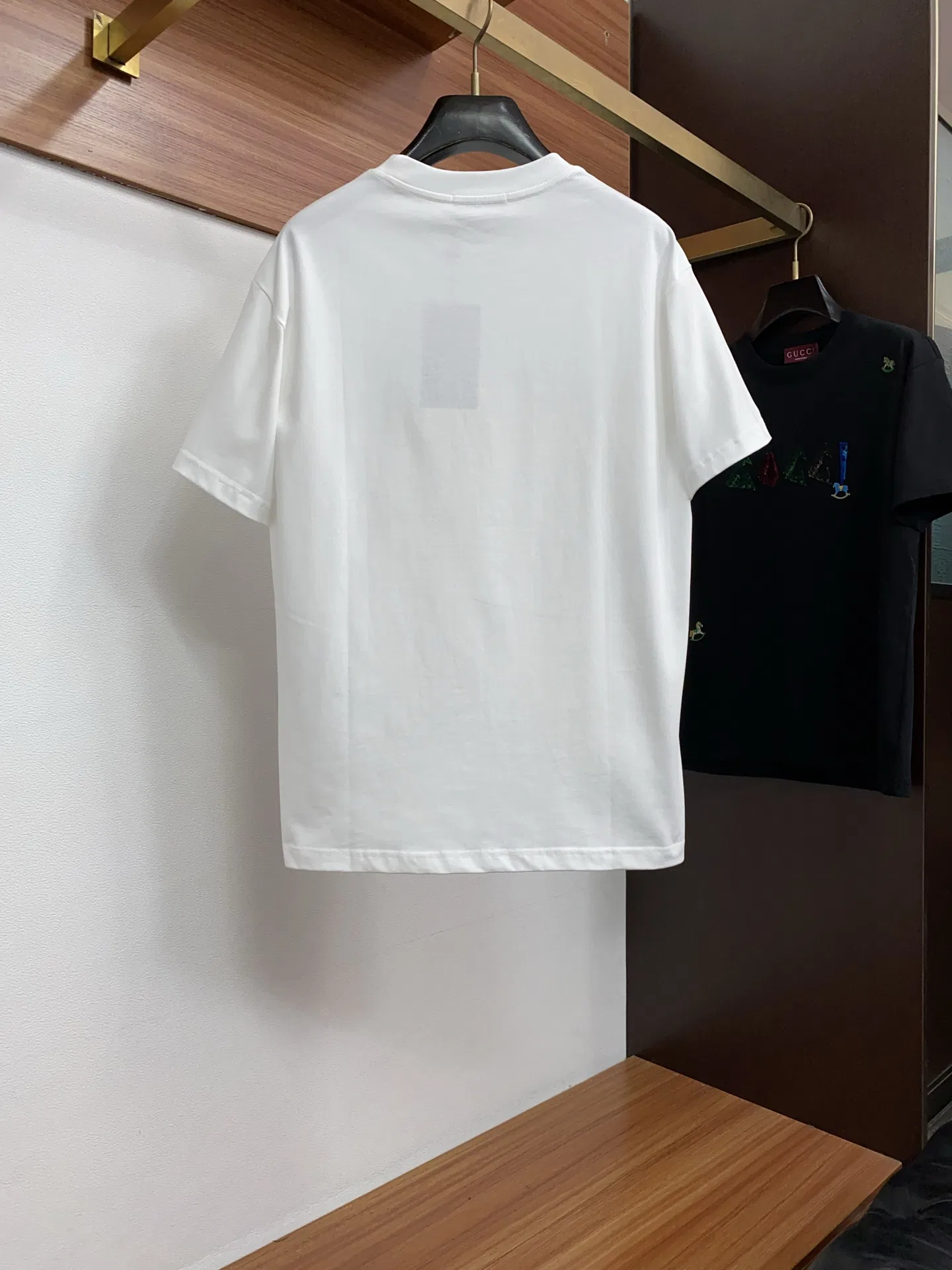 GU 27FW IWRCRKB 021 반팔티셔츠 7