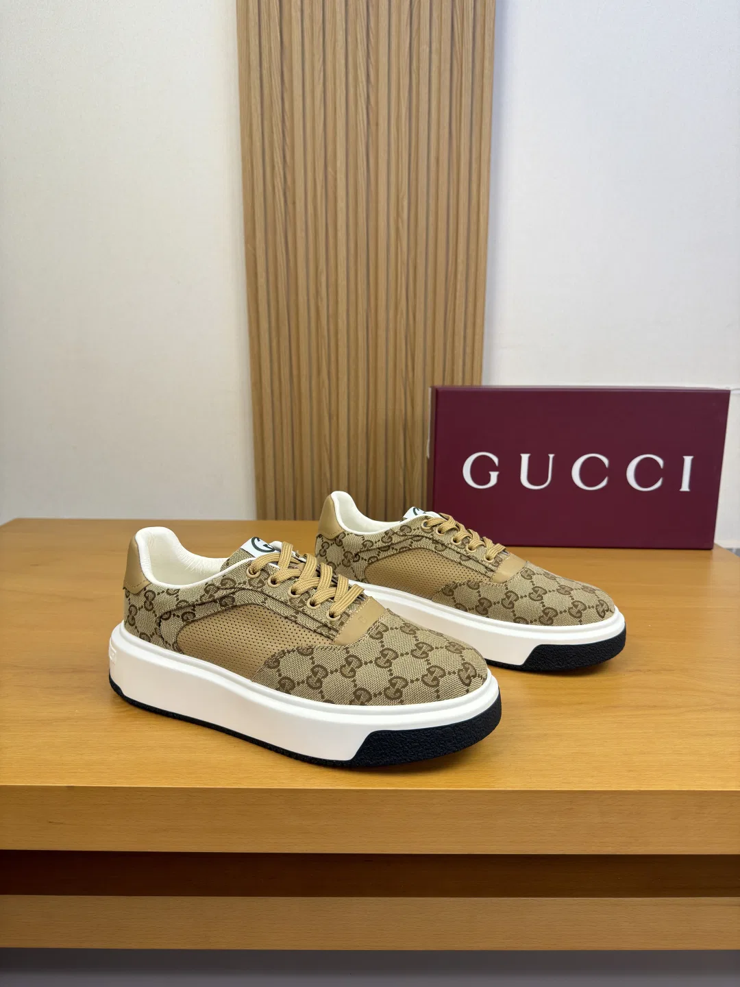 GU 27FW IWRCRKB 027 로퍼 8