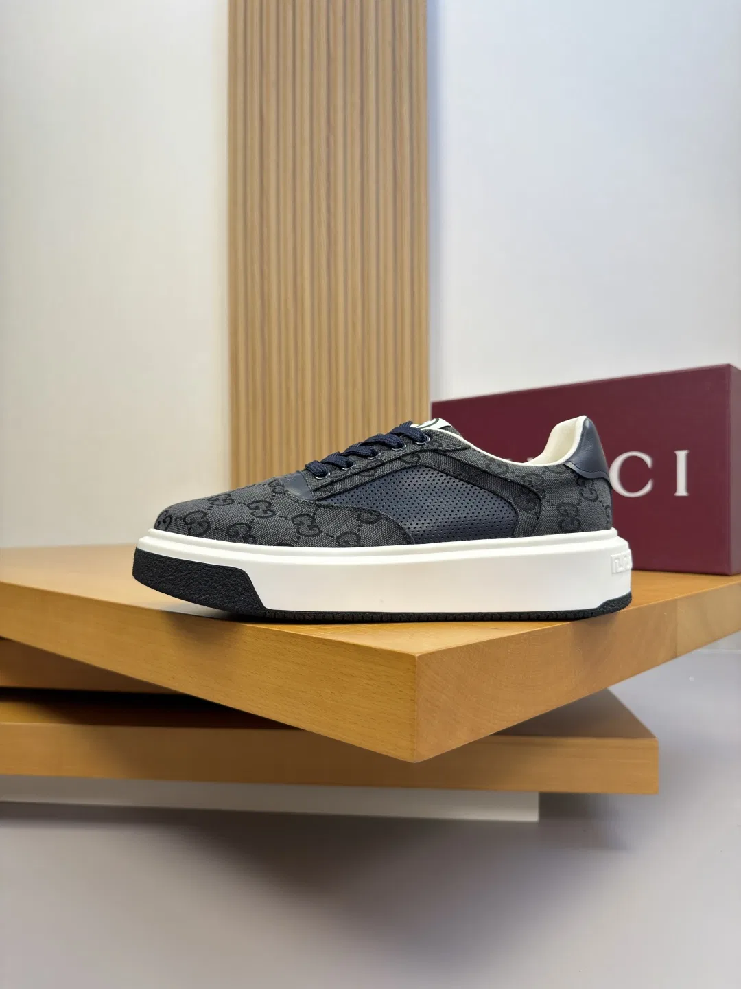 GU 27FW IWRCRKB 027 로퍼 17